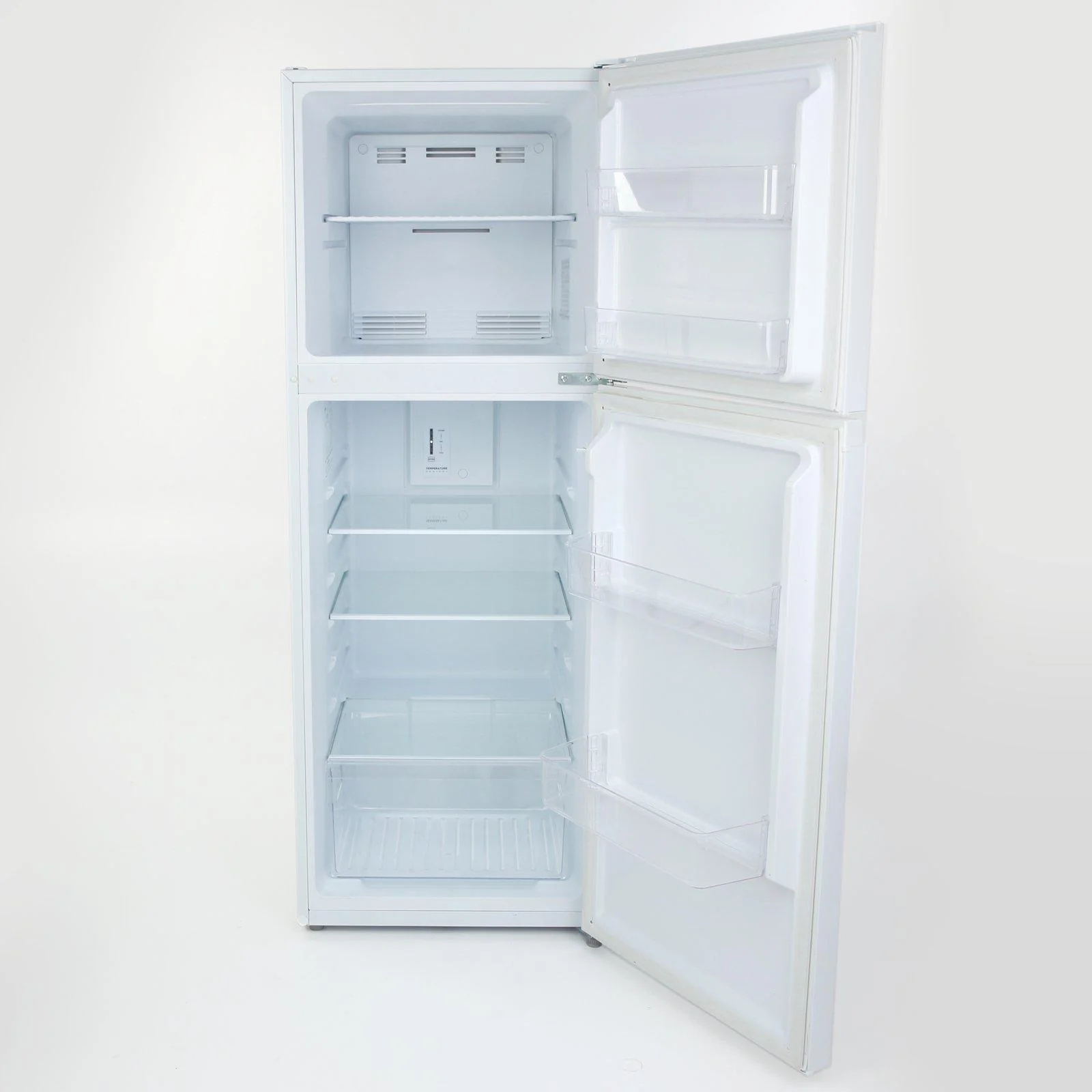 FF1010D0W Avanti Frost-Free Apartment Size Refrigerator, 10.1 cu. ft. - White / 10.1 cu. ft. - Image 6
