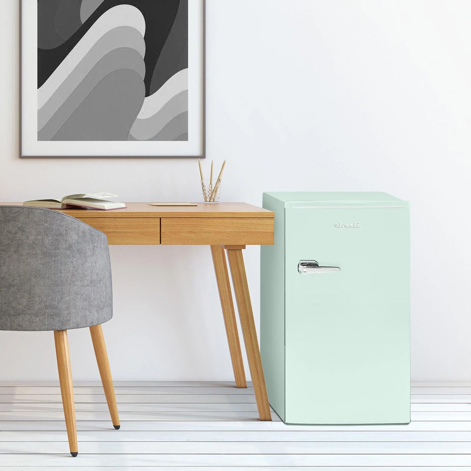 RMRS31X6BLIS Avanti 3.0 Cu. Ft. Retro Compact Refrigerator - Robin's Egg Blue - Image 26