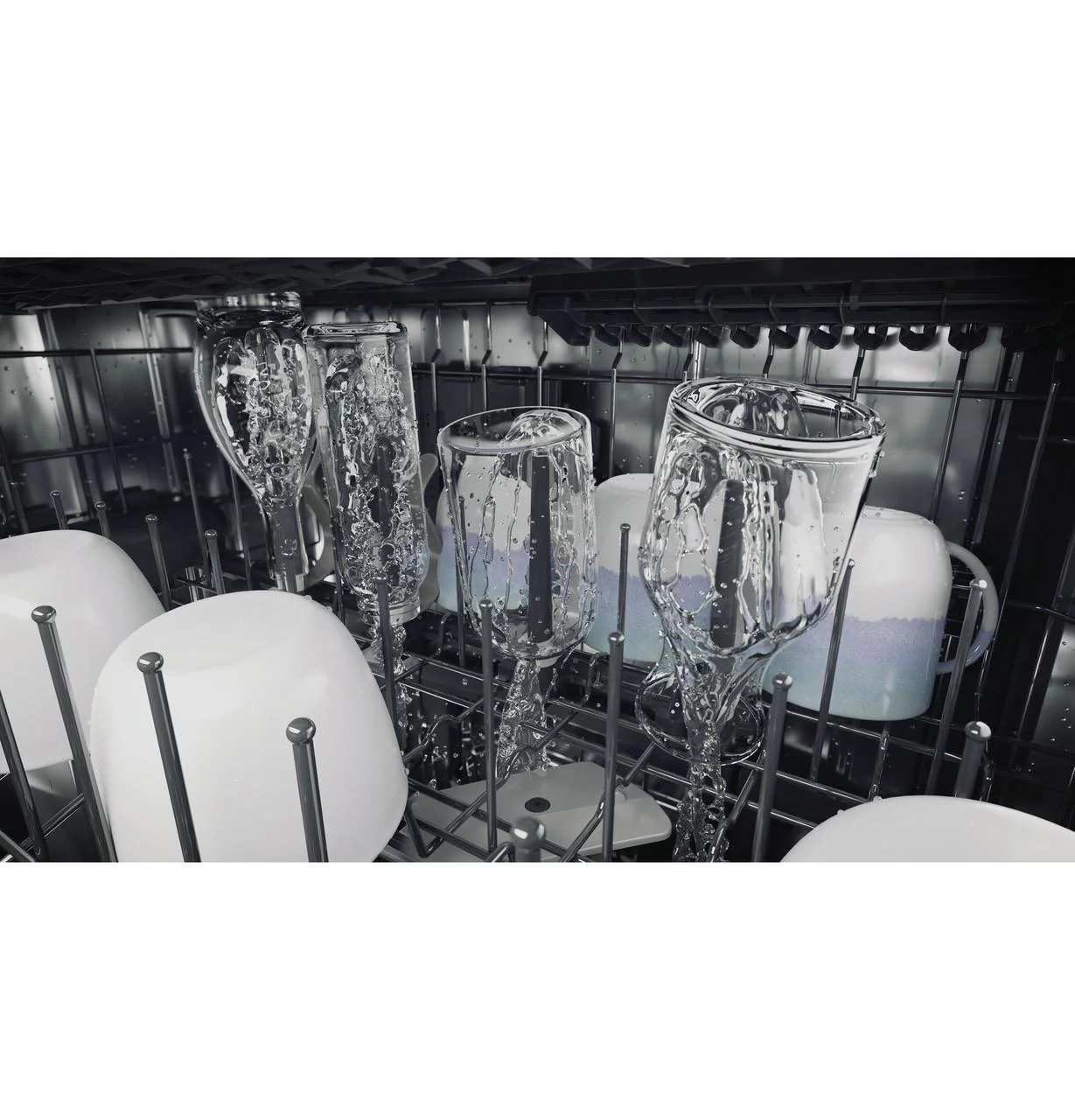 Cafe Caf(eback)™ ENERGY STAR® Smart Stainless Steel Interior Dishwasher with Sanitize and Ultra Wash - Image 10