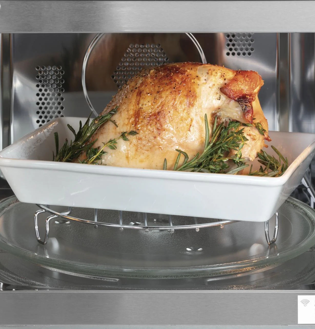 Caf(eback)™ 1.5 Cu. Ft. Smart Countertop Convection/Microwave Oven in Platinum Glass - Image 7