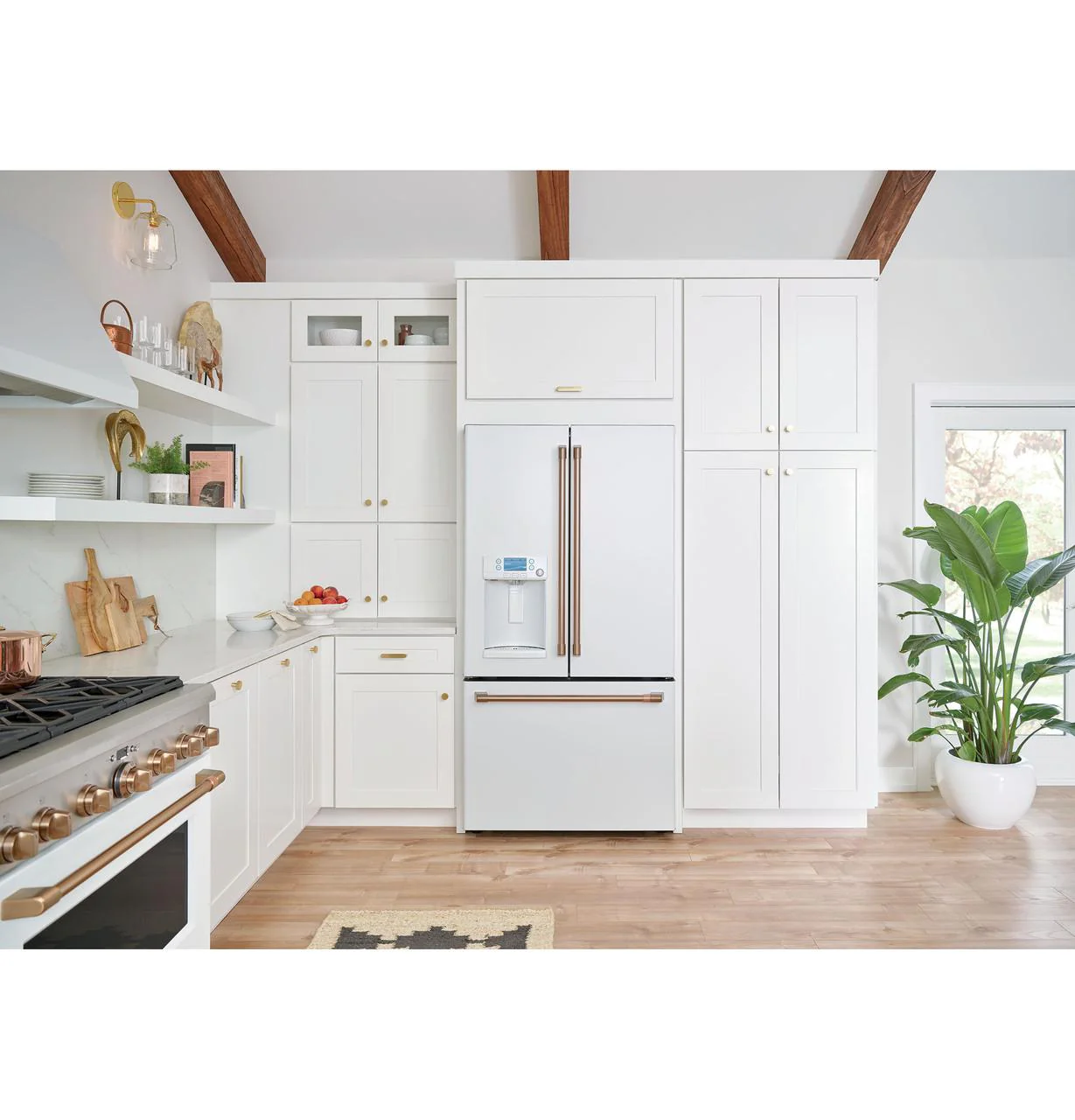 Cafe CFE28TP4MW2 CAF(EBACK)™ ENERGY STAR® 27.7 Cu. Ft. Smart French-Door Refrigerator with Hot Water Dispenser - Image 8
