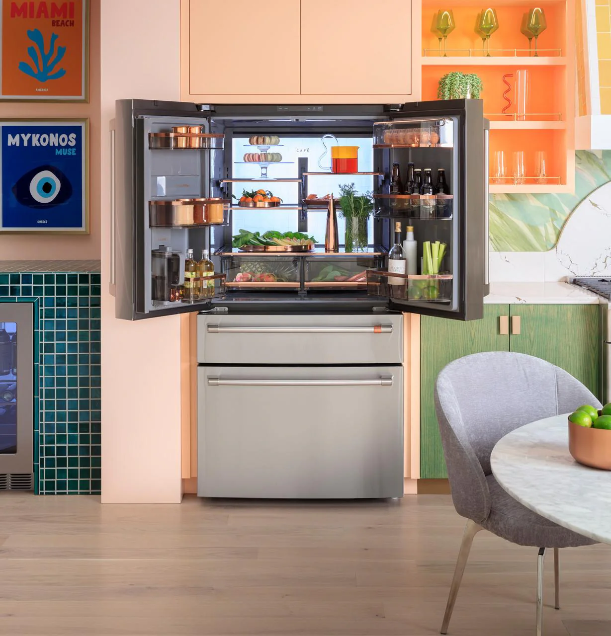 Cafe CGE29DM5TS5 CAF(EBACK)™ ENERGY STAR® 28.7 Cu. Ft. Smart 4-Door French-Door Refrigerator in Platinum Glass With Dual-Dispense AutoFill Pitcher - Image 16