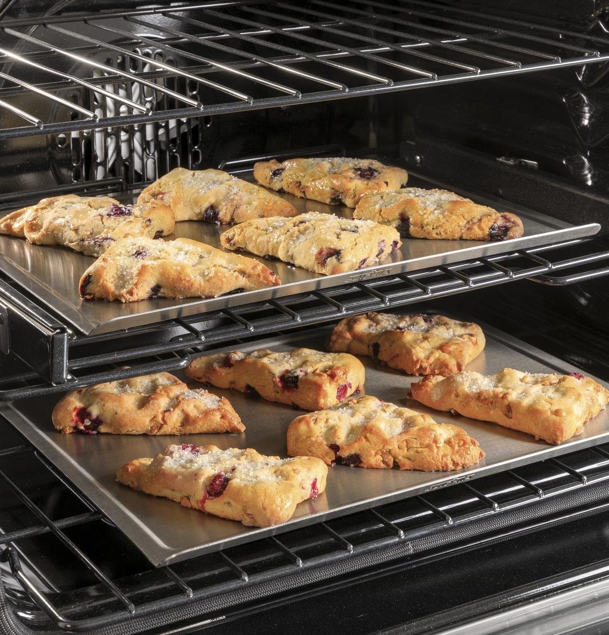 Cafe CGS700M2NS5 CAF(EBACK)™ 30" Smart Slide-In, Front-Control, Gas Range with Convection Oven in Platinum Glass - Image 22