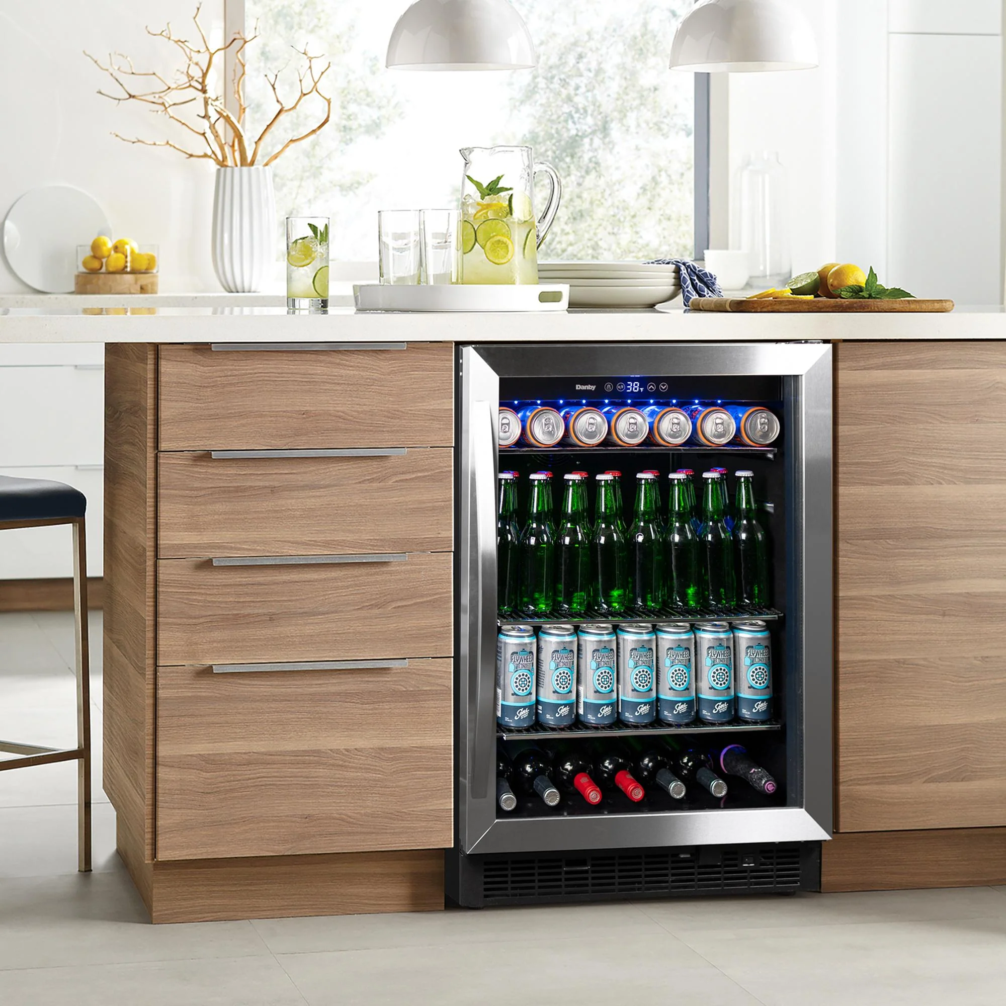 Danby 5.7 cu. ft. Built-in Beverage Center in Stainless Steel - Image 3