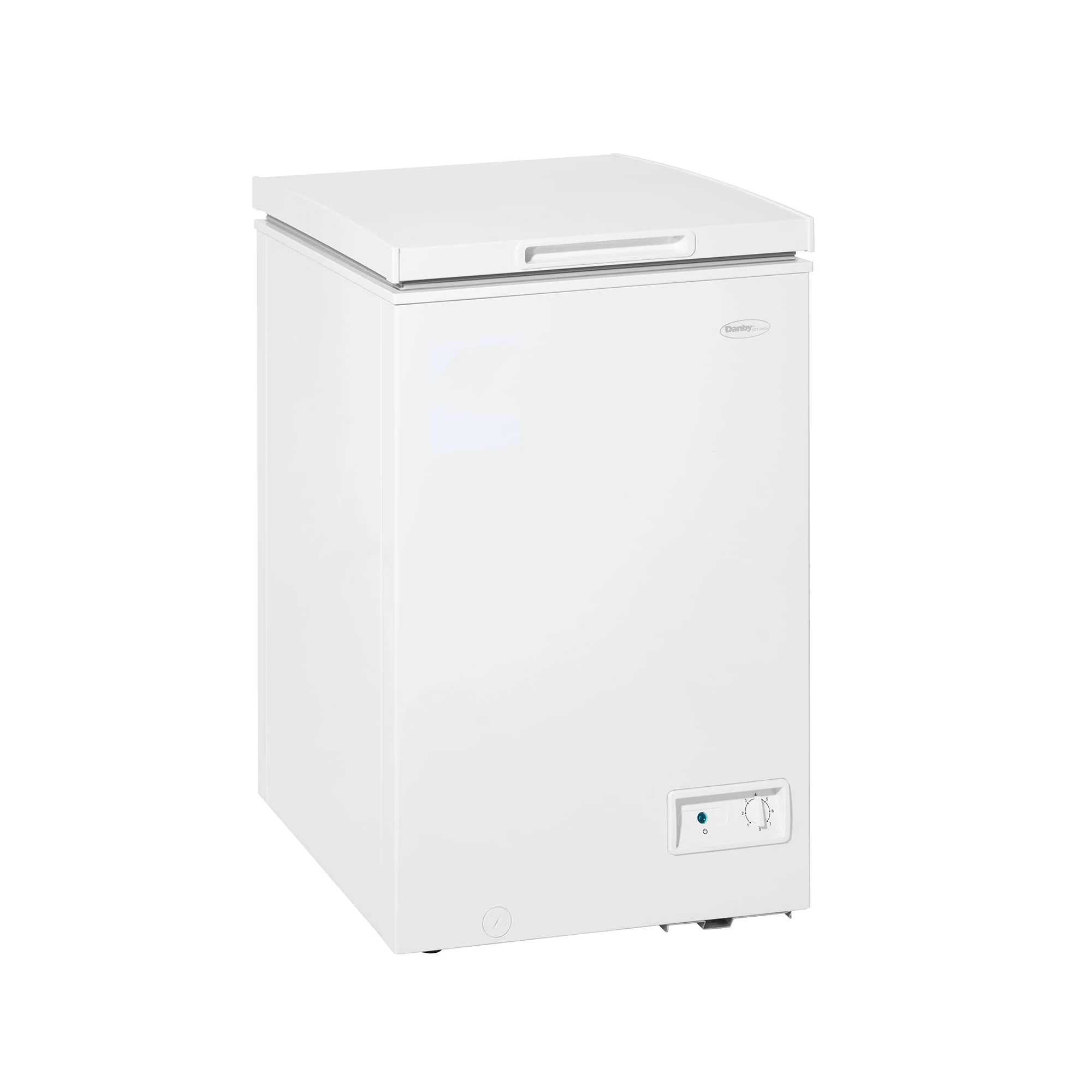 DCF035A6WM Danby 3.5 cu. ft. Square Model Chest Freezer in White - Image 2