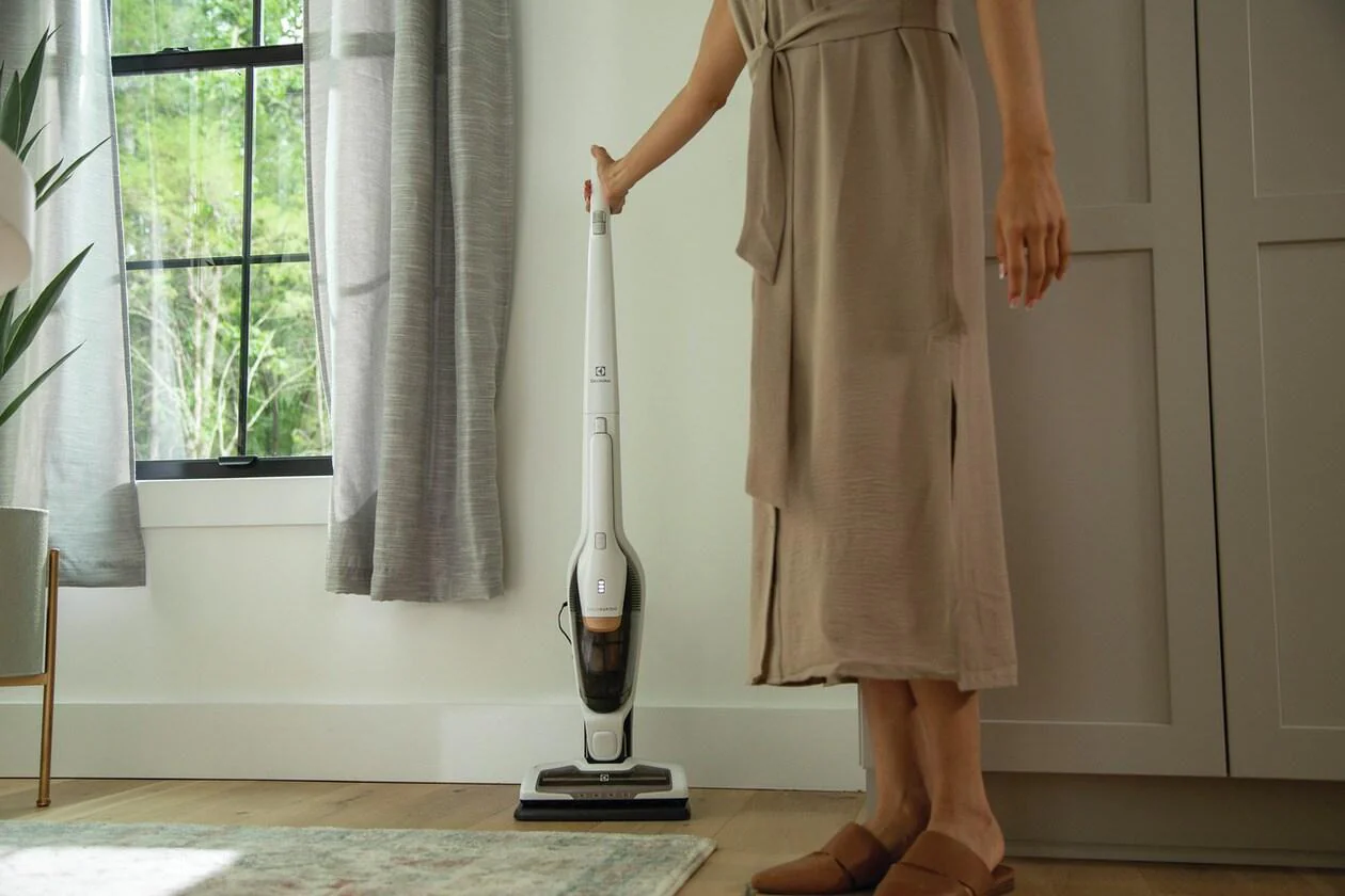 Electrolux EHVS2510AW Ergorapido™ Vacuum - Image 9