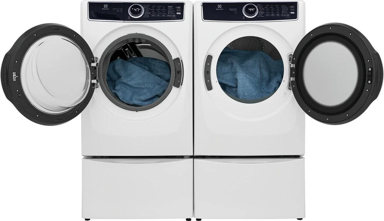 Electrolux ELFG7537AW Front Load Perfect Steam™ Gas Dryer with Predictive Dry™ and Instant Refresh - 8.0 Cu. Ft. - Image 27