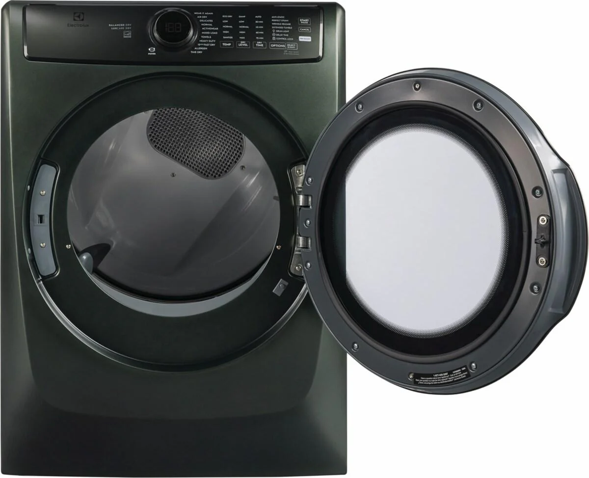 Electrolux ELFG7738AA Front Load Perfect Steam™ Gas Dryer with LuxCare® Dry and Instant Refresh - 8.0 Cu. Ft. - Image 3
