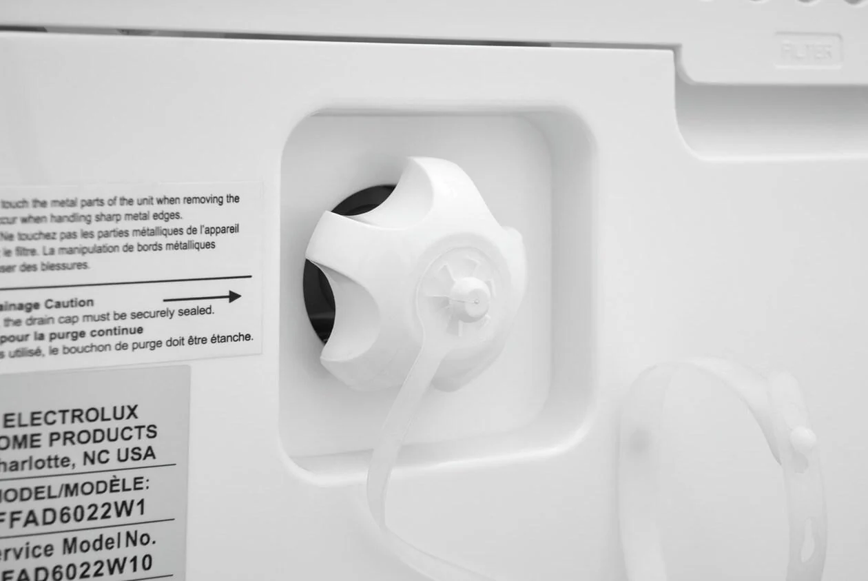 Frigidaire FHDP6033W1 60 Pint Built-In Pump Dehumidifier - Image 5