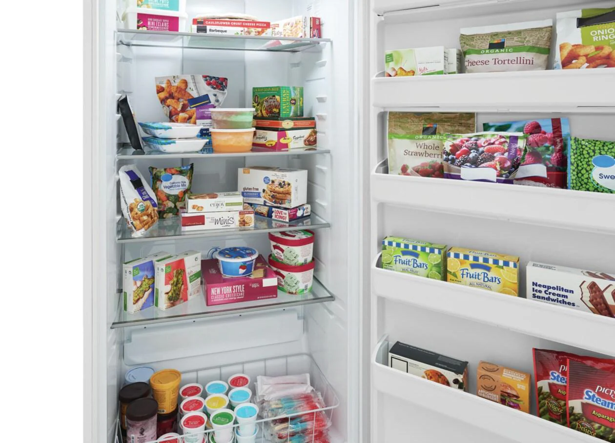 Frigidaire FRUF2020AW 20 Cu. Ft. Upright Freezer - Image 3