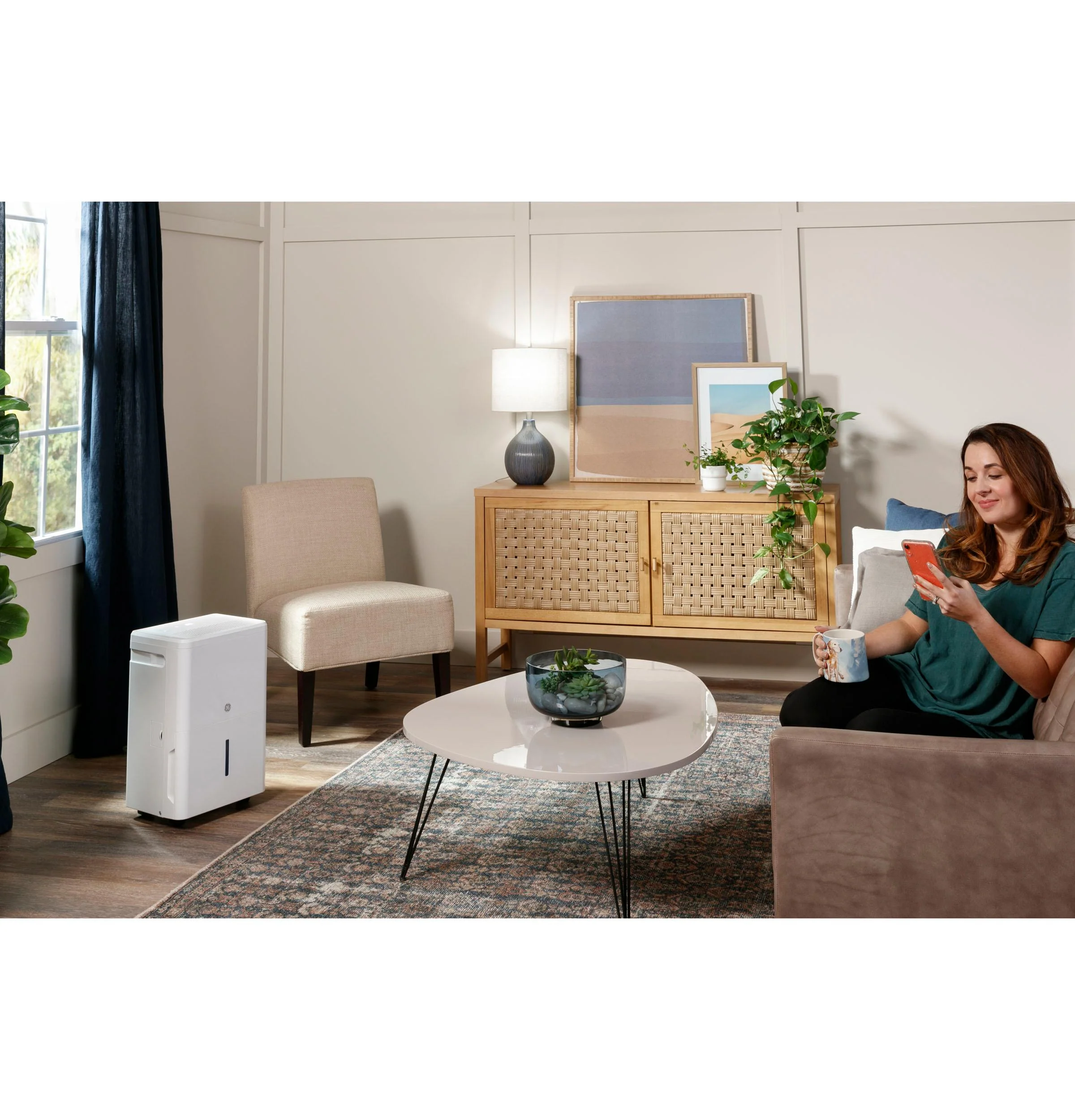 ADHR22LB GE® ENERGY STAR® 22 Pint Portable Dehumidifier with Smart Dry for Damp Spaces - Image 3