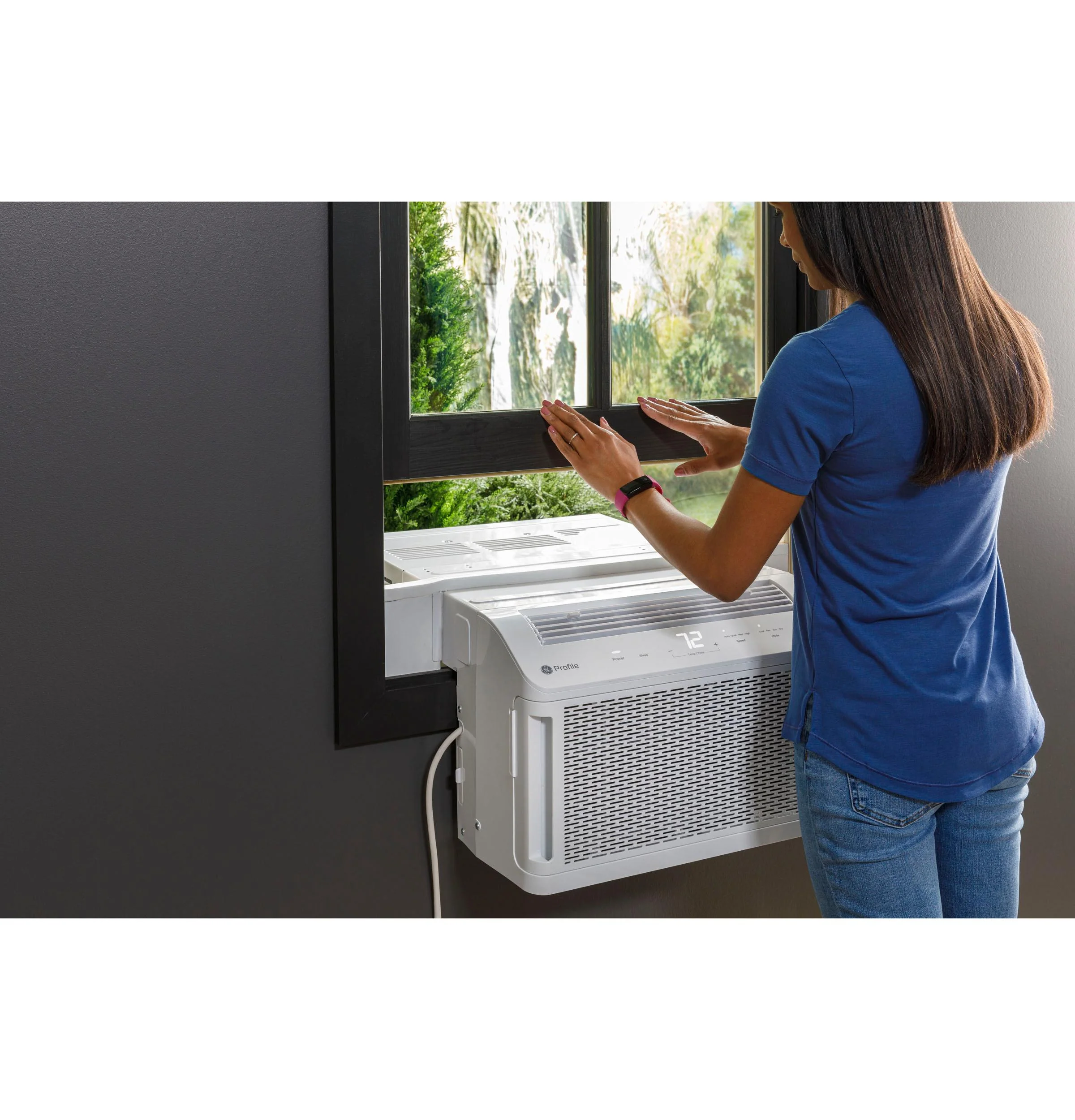 AHTT06BC GE Profile ClearView™ 6,100 BTU Smart Ultra Quiet Window Air Conditioner for Small Rooms up to 250 sq. ft. - Image 4