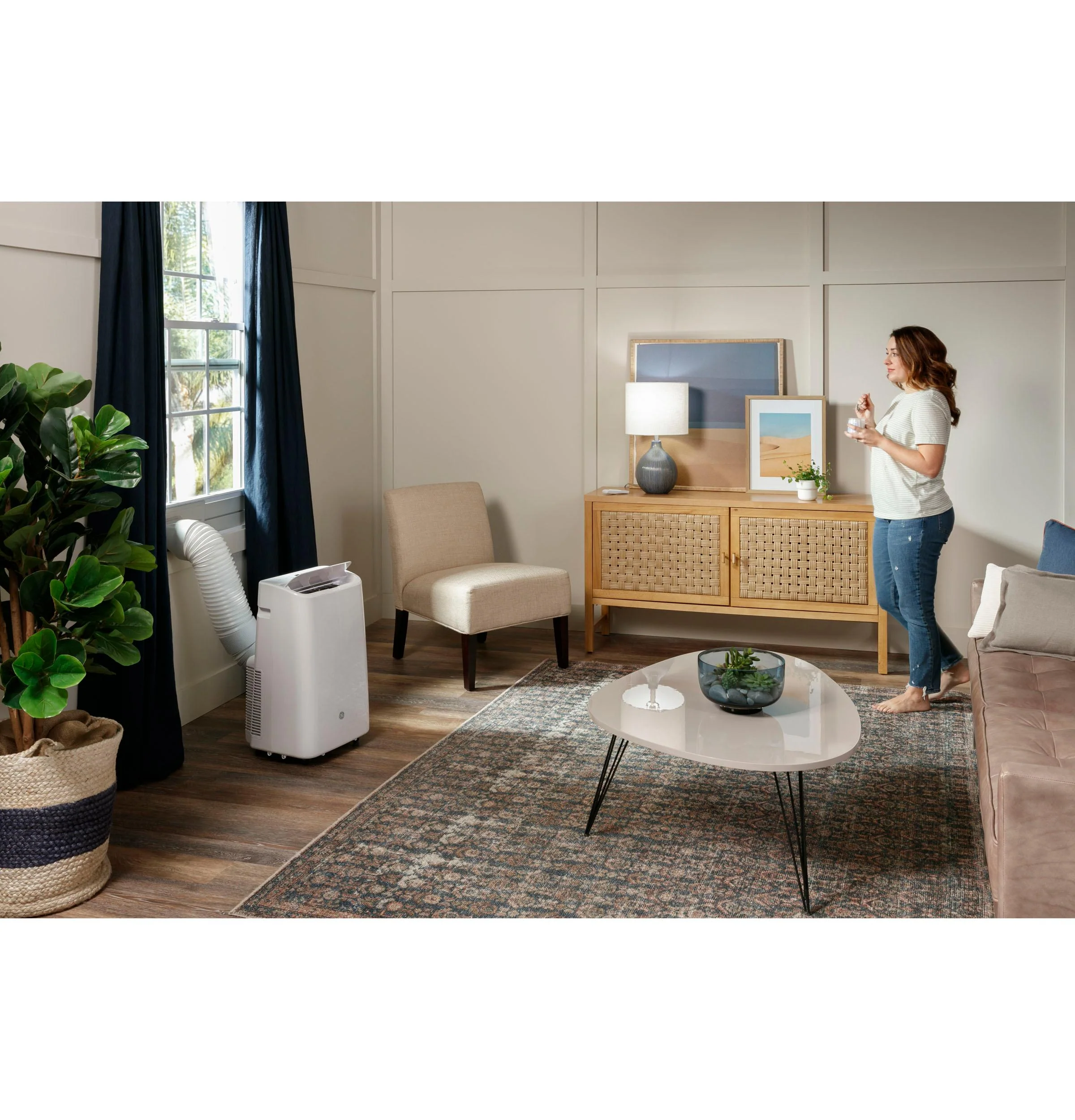 APCA10YBMW GE® 7,200 BTU SACC Portable Air Conditioner for Medium Rooms up to 350 sq ft. (10,000 BTU ASHRAE) - Image 3