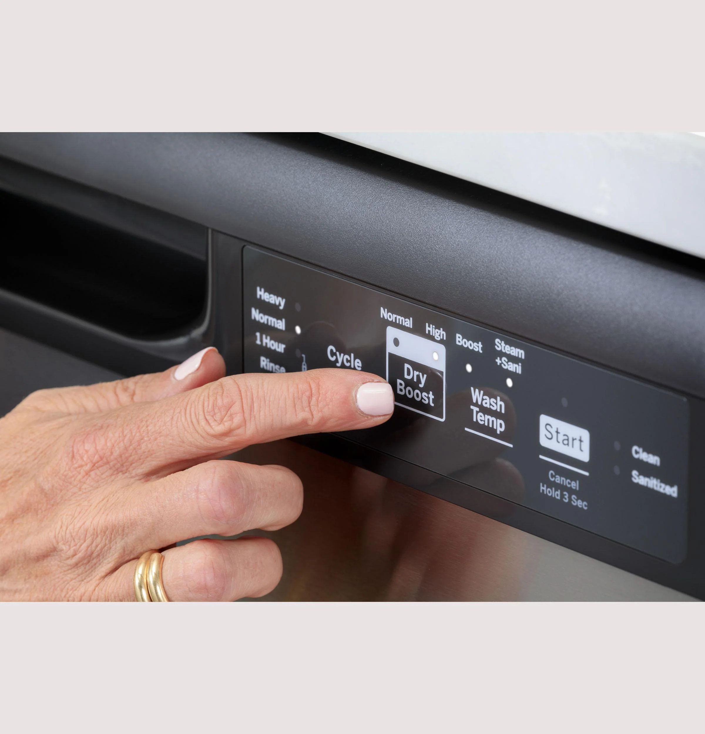 GDF535PGRBB GE® ENERGY STAR® Dishwasher with Front Controls - Image 32