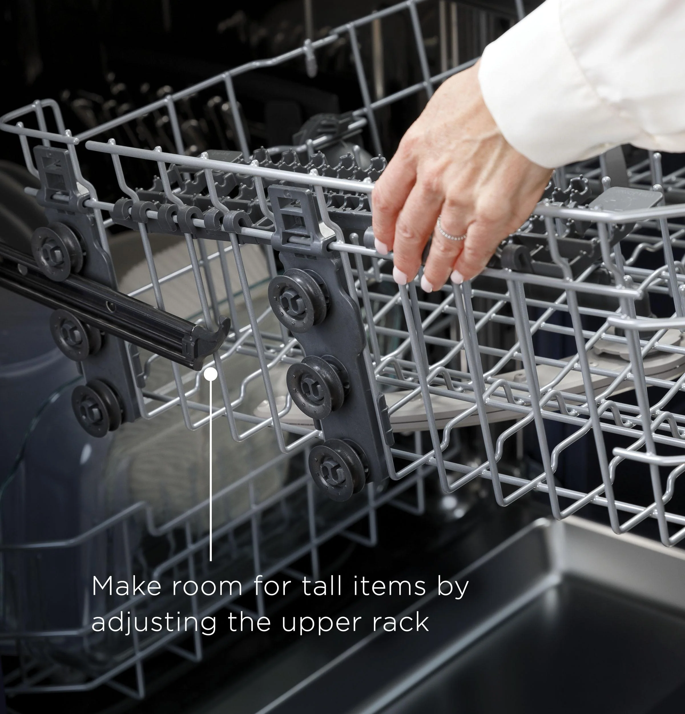 GE® Top Control with Stainless Steel Interior Dishwasher with Sanitize Cycle & Dry Boost with Fan Assist - Image 31