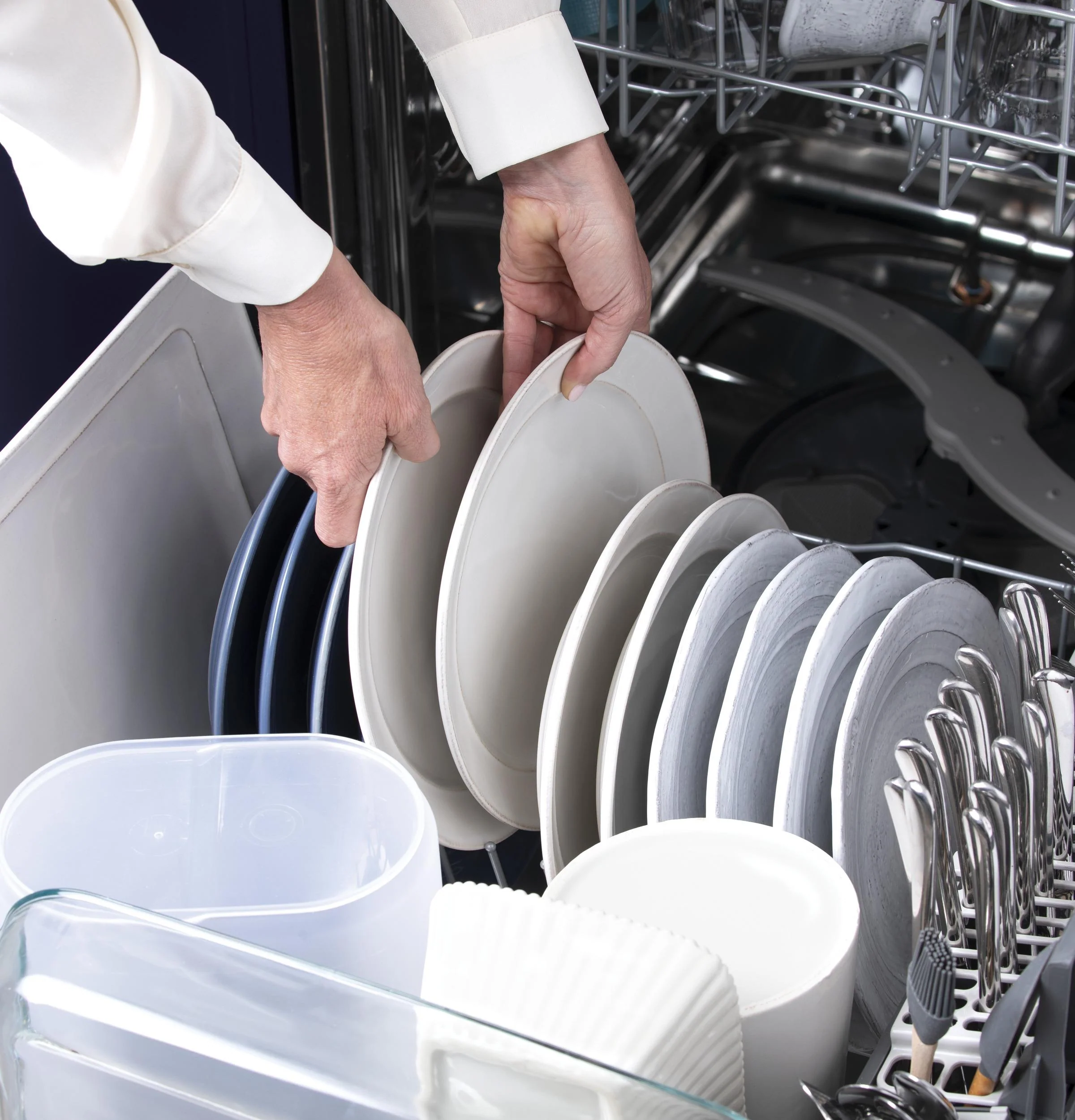 GE® Top Control with Stainless Steel Interior Dishwasher with Sanitize Cycle & Dry Boost with Fan Assist - Image 14