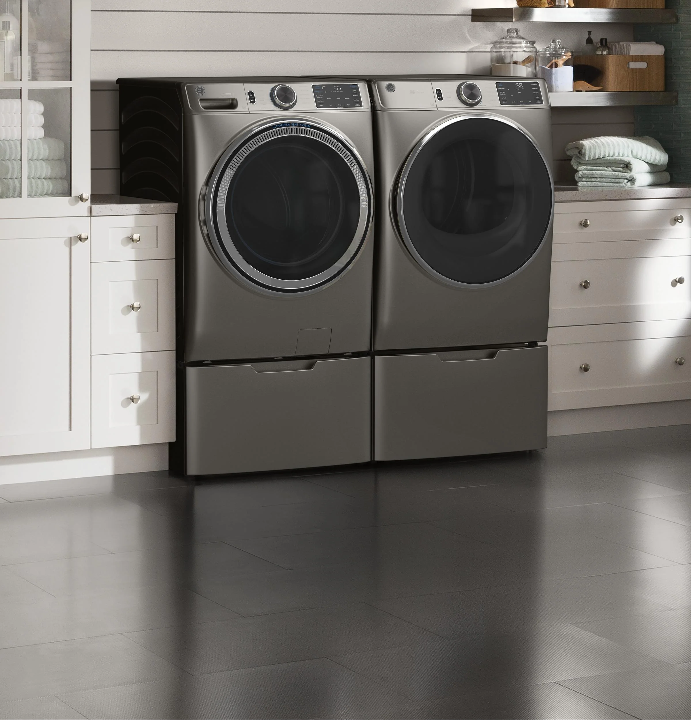 GE® 7.8 cu. ft. Capacity Smart Front Load Electric Dryer with Steam and Sanitize Cycle - Image 18