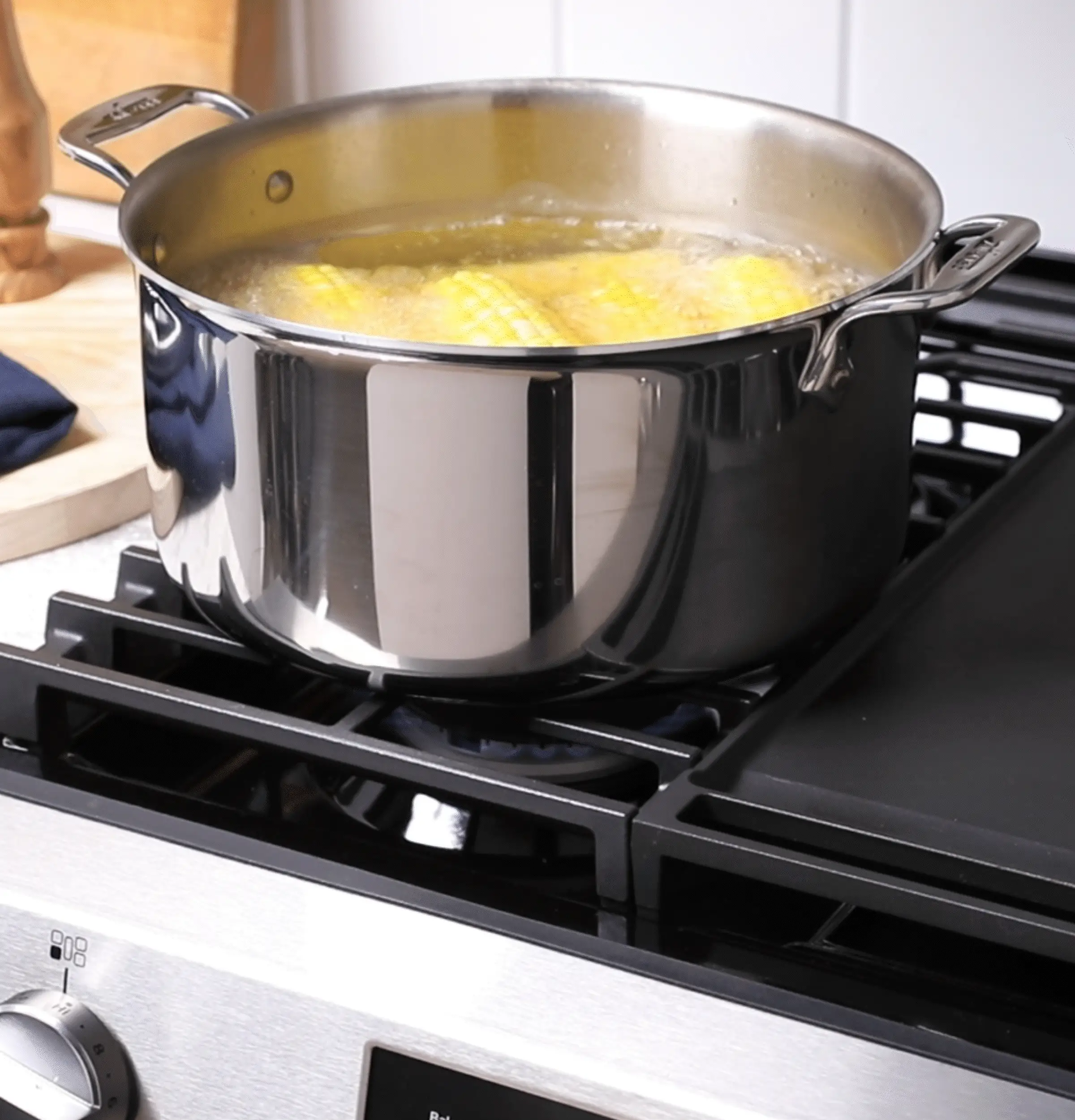 GGS500PVSS GE® 30" Slide-In Front-Control Gas Range with Crisp Mode - Image 19
