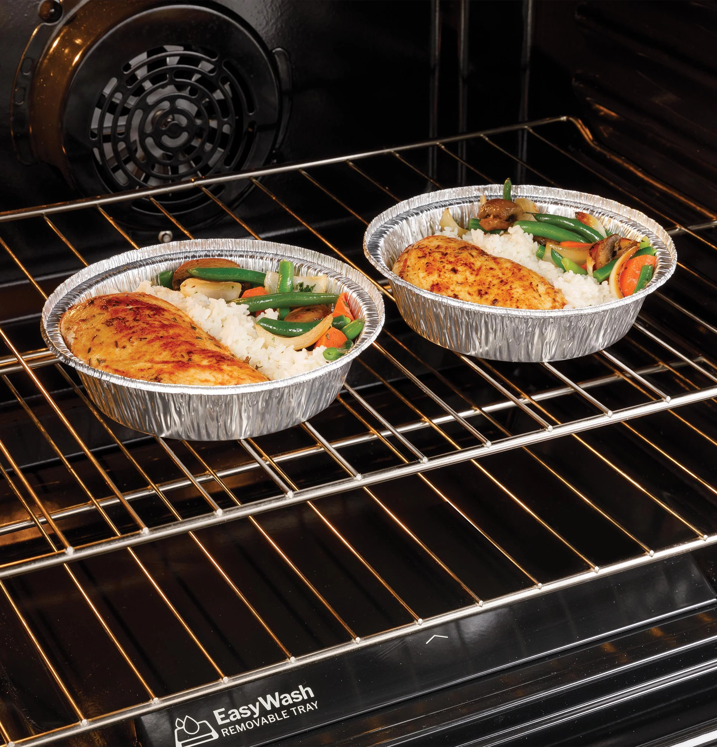 GGS600AVES GE® 30" Slide-In Front-Control Convection Gas Range with No Preheat Air Fry and EasyWash™ Oven Tray - Image 16
