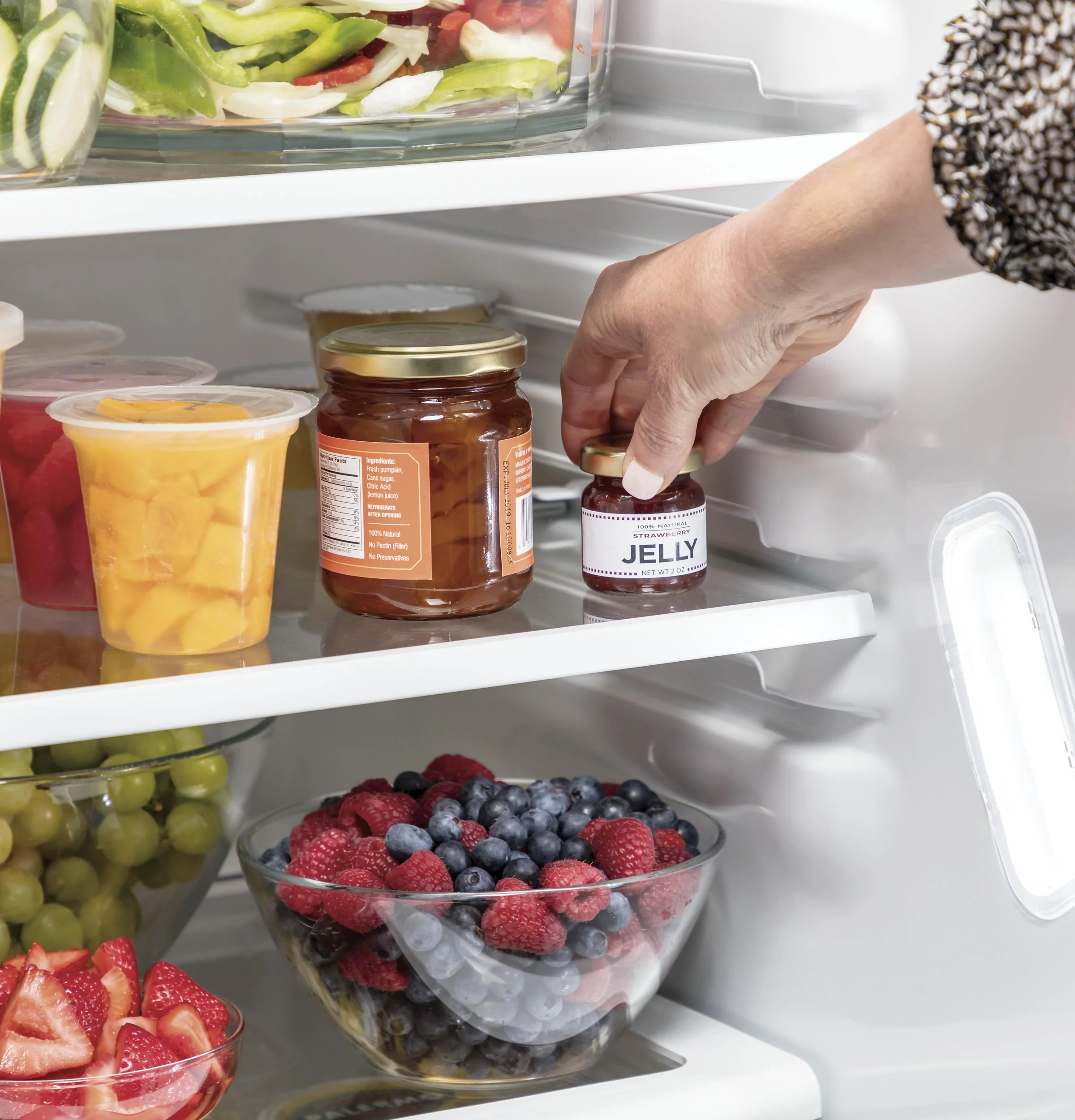 GSS25IMNES GE® 25.1 Cu. Ft. Side-By-Side Refrigerator - Image 10