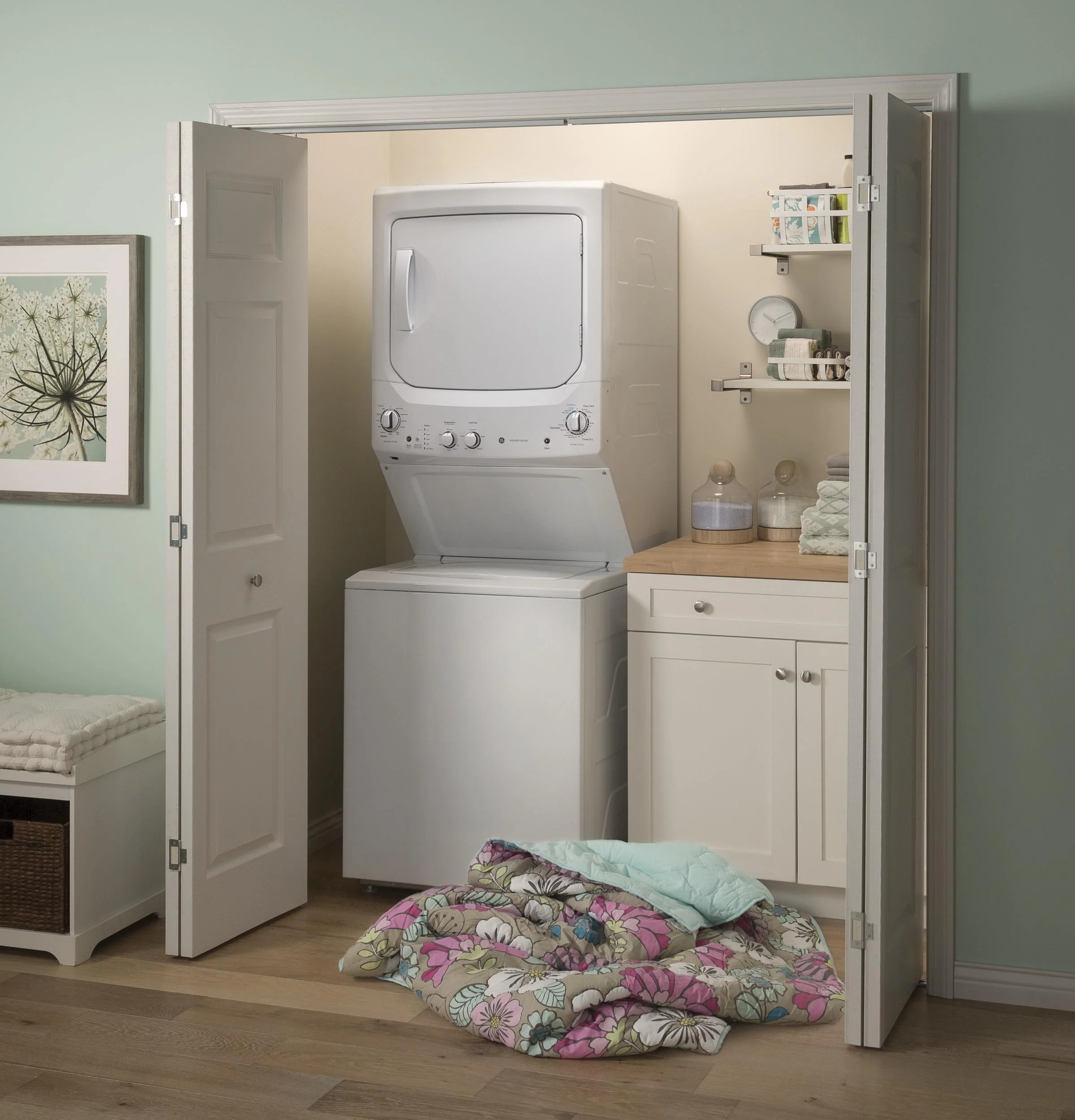GUD27ESSMWW GE Unitized Spacemaker® 3.8 cu. ft. Capacity Washer with Stainless Steel Basket and 5.9 cu. ft. Capacity Electric Dryer - Image 11