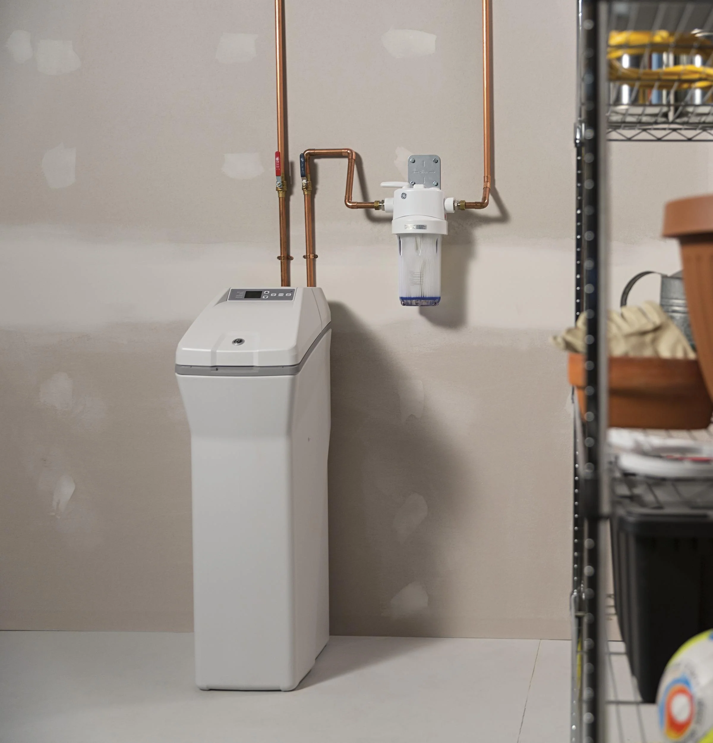 GE® 45,000 Grain Water Softener - Image 8