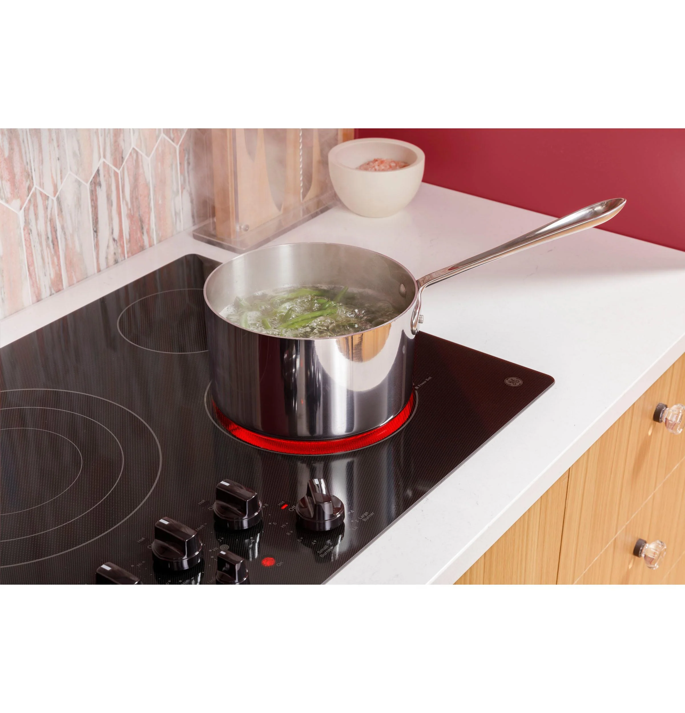 JEP5030DTBB GE® 30" Built-In knob Control Electric Cooktop - Image 8