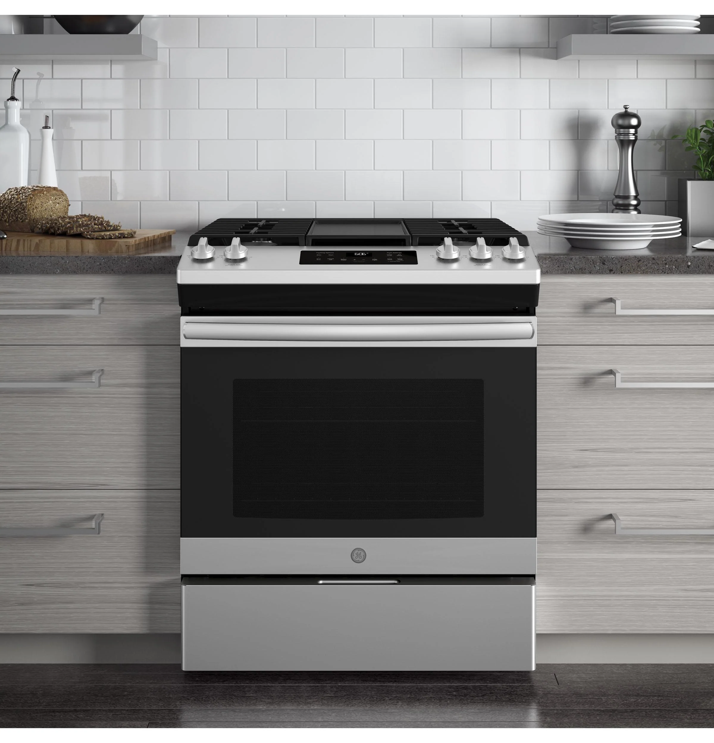 JGSS66SELSS GE® 30" Slide-In Front Control Gas Range - Image 6