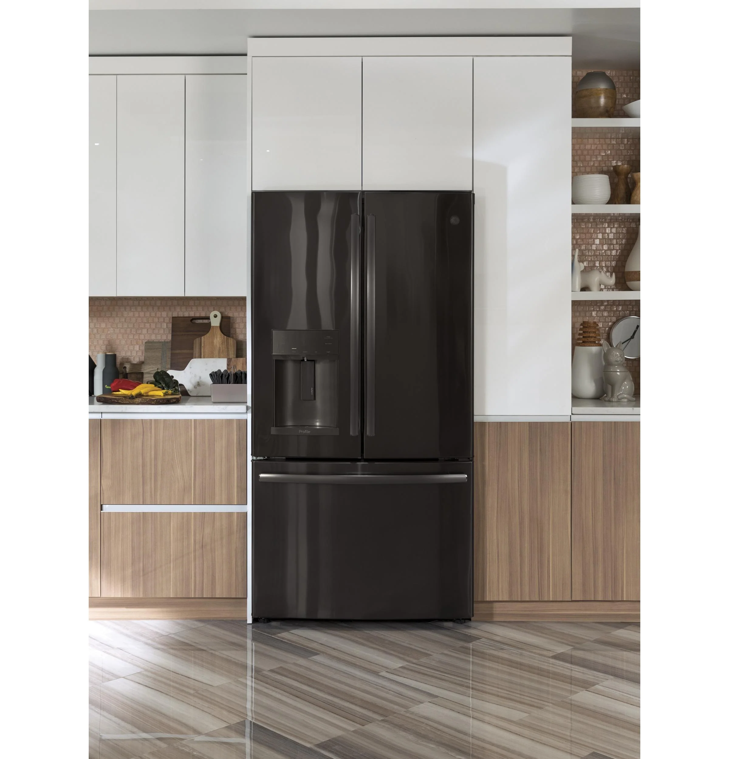 PFE28KBLTS GE Profile™ ENERGY STAR® 27.7 Cu. Ft. French-Door Refrigerator with Hands-Free AutoFill - Image 44