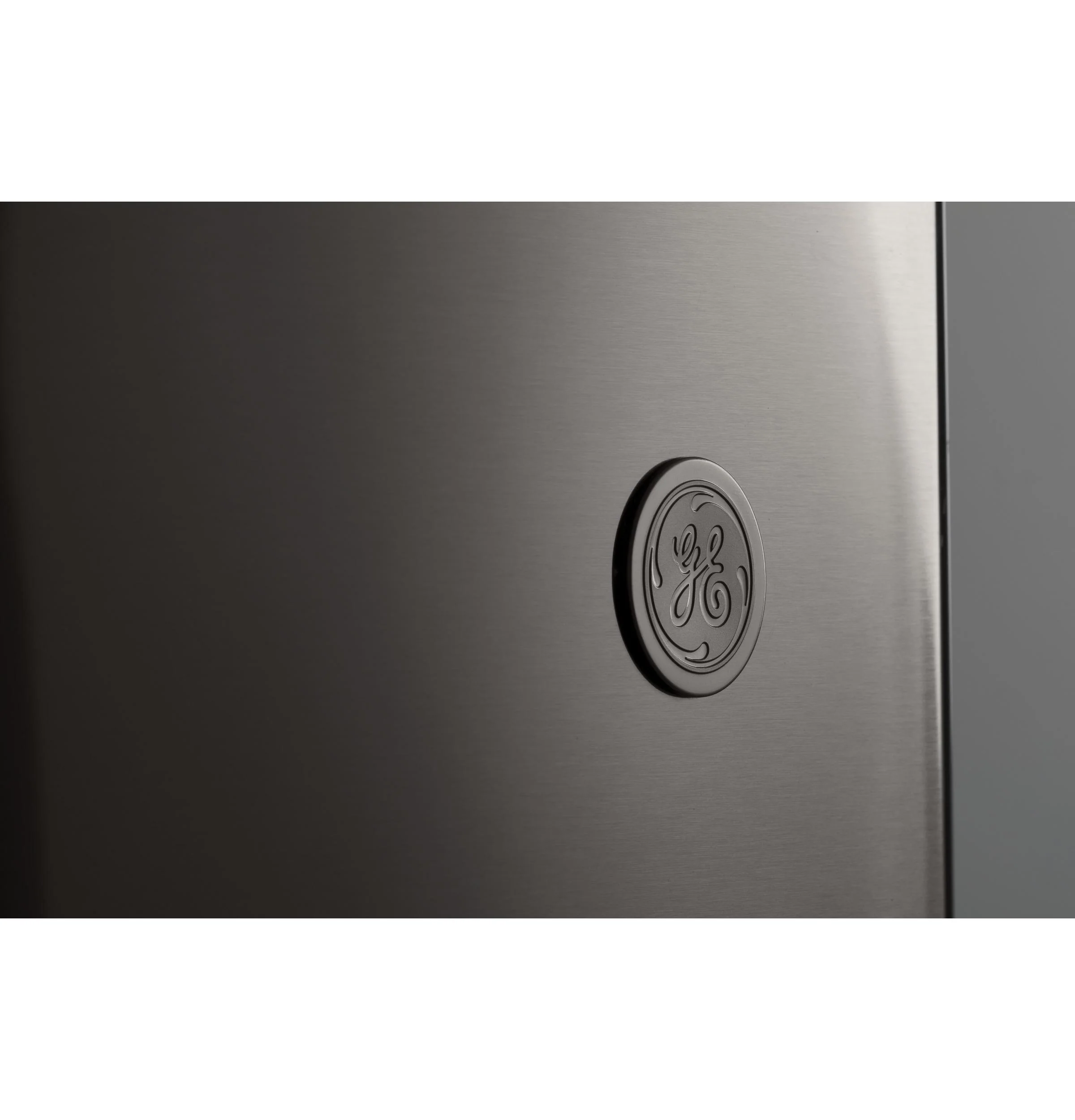 PFE28KBLTS GE Profile™ ENERGY STAR® 27.7 Cu. Ft. French-Door Refrigerator with Hands-Free AutoFill - Image 45