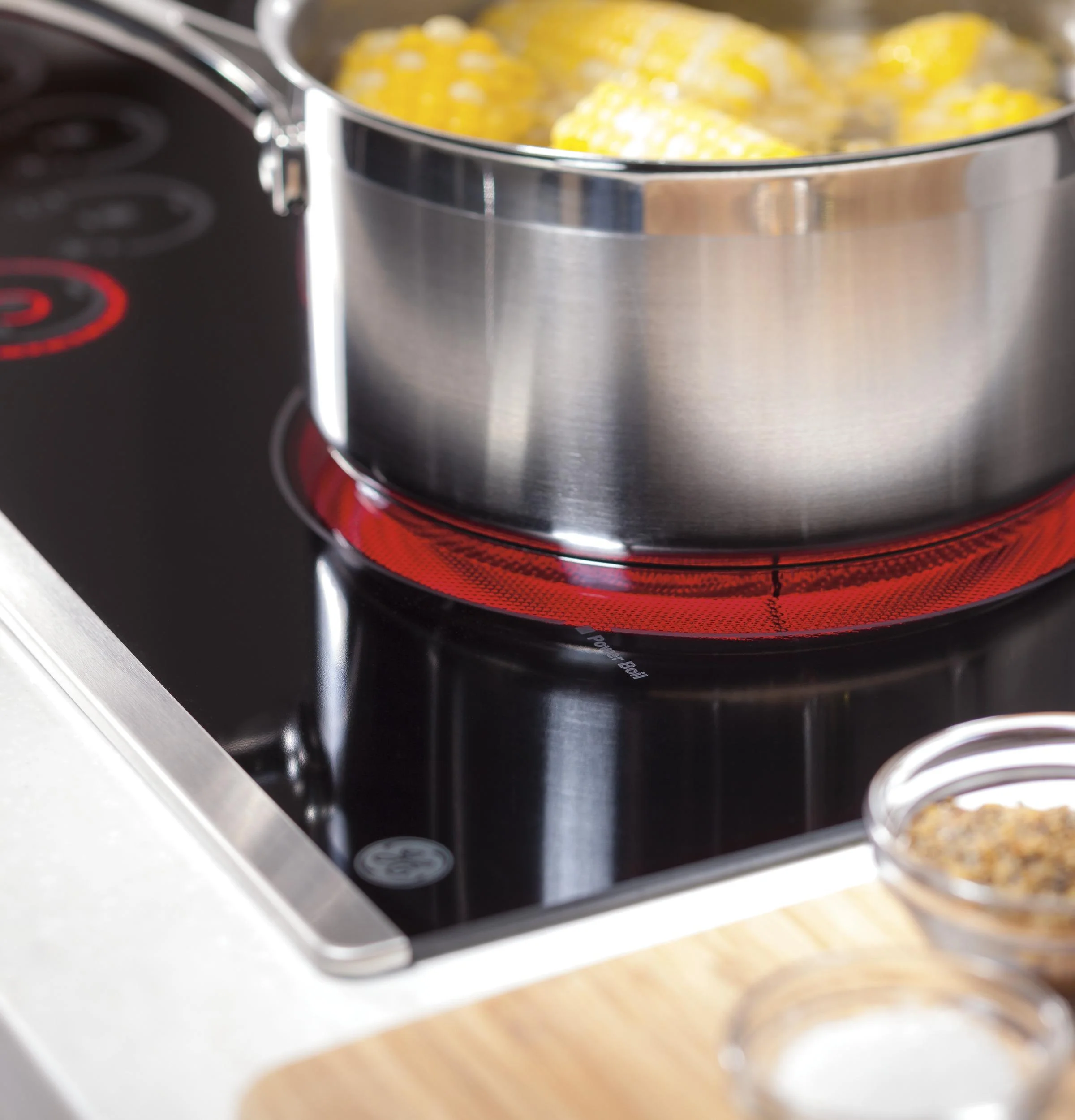 GE Profile™ 36" Built-In Touch Control Cooktop - Image 6