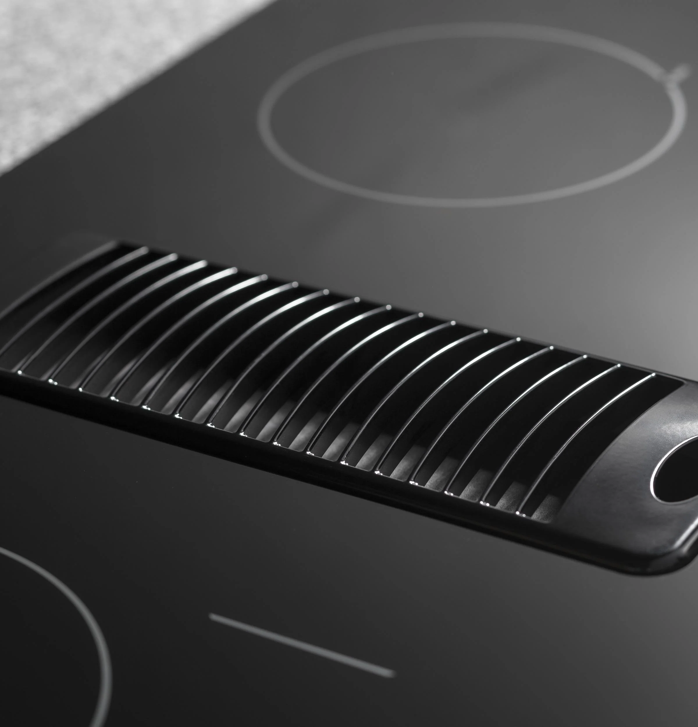 PP9830DRBB GE Profile™ 30" Downdraft Electric Cooktop - Image 23