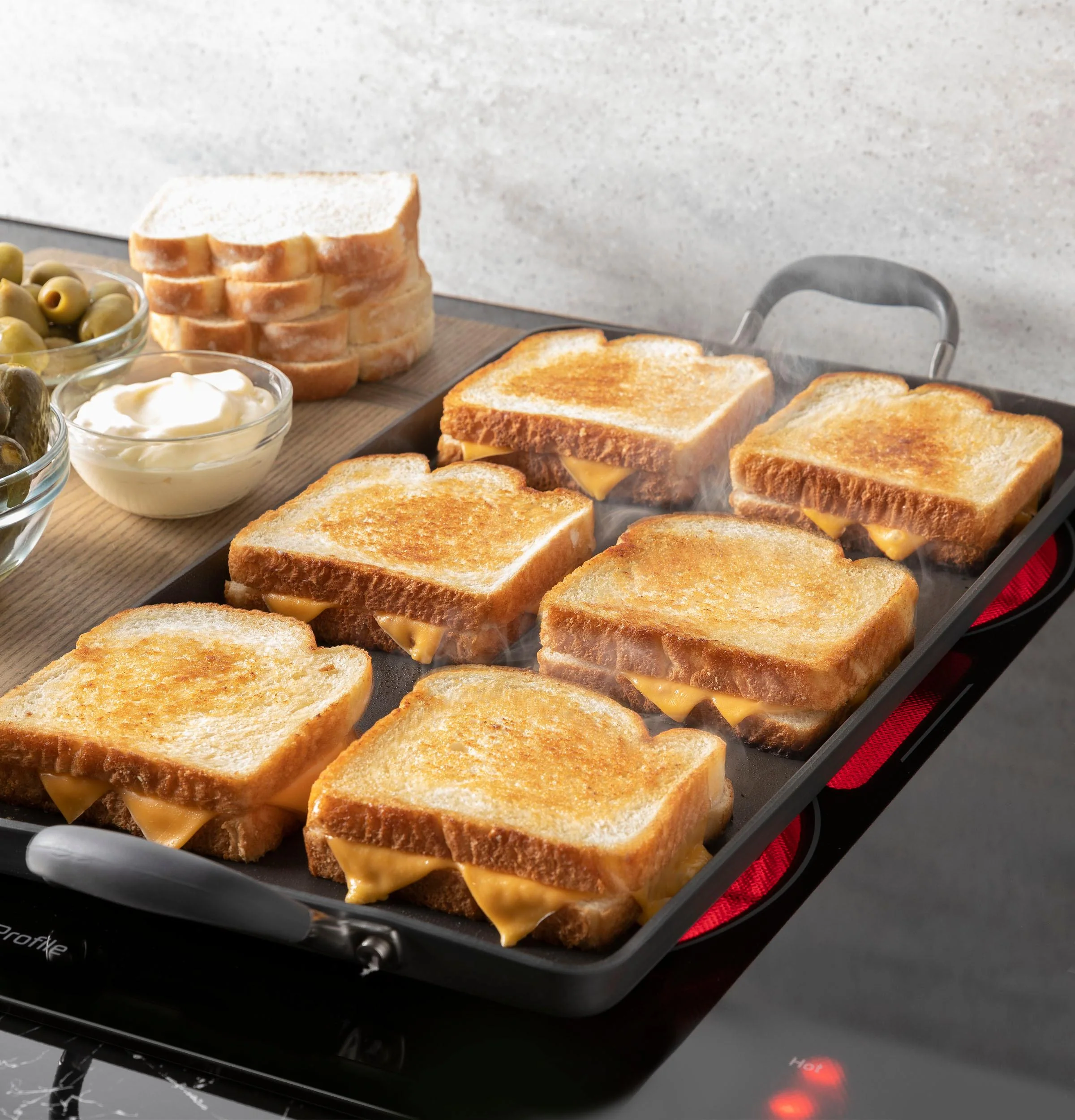 PP9830DRBB GE Profile™ 30" Downdraft Electric Cooktop - Image 6