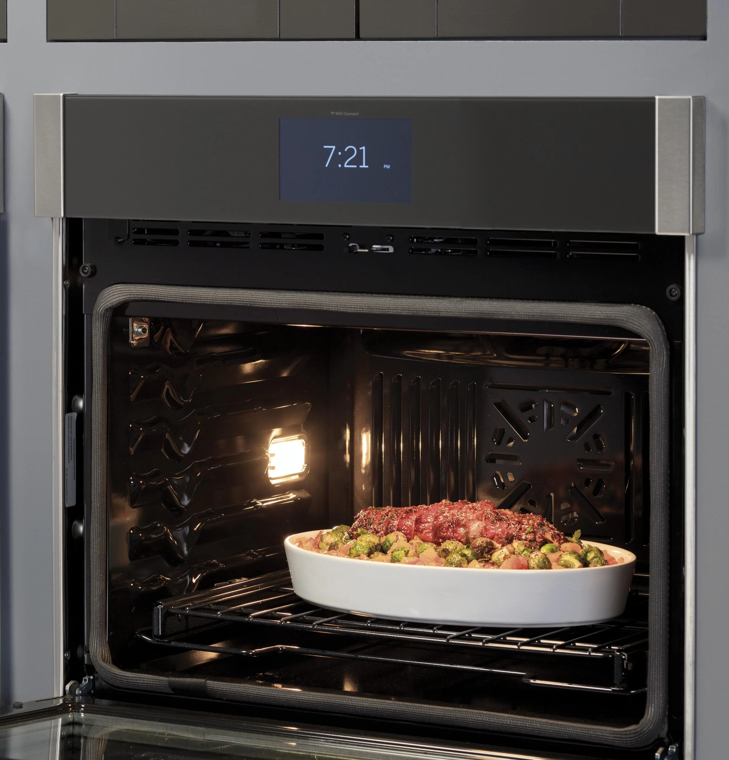PTS9000SNSS GE Profile™ 30" Smart Built-In Convection Single Wall Oven with In-Oven Camera and No Preheat Air Fry - Image 24