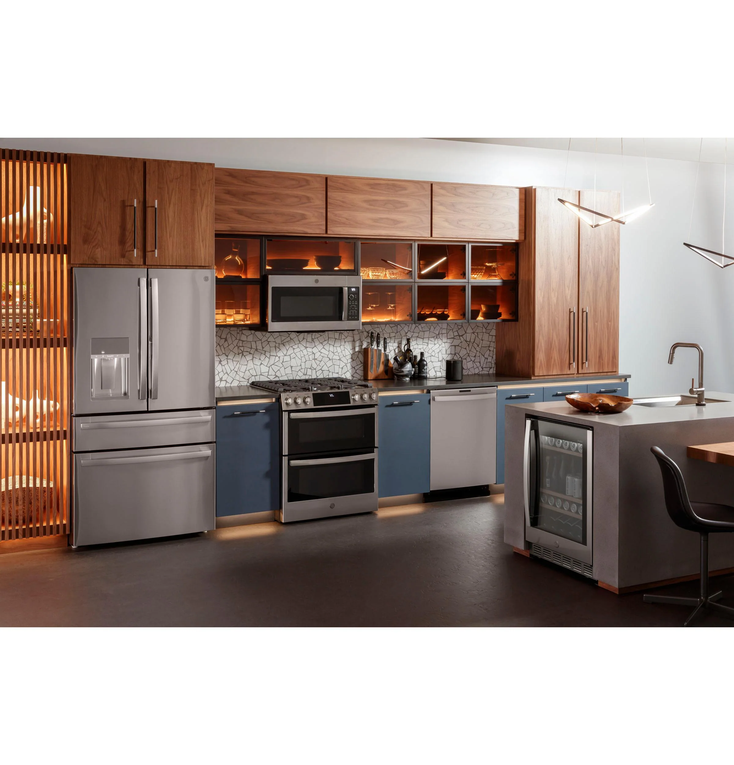 PVD28BYNFS GE Profile™ ENERGY STAR® 27.9 Cu. Ft. Smart Fingerprint Resistant 4-Door French-Door Refrigerator with Door In Door - Image 89