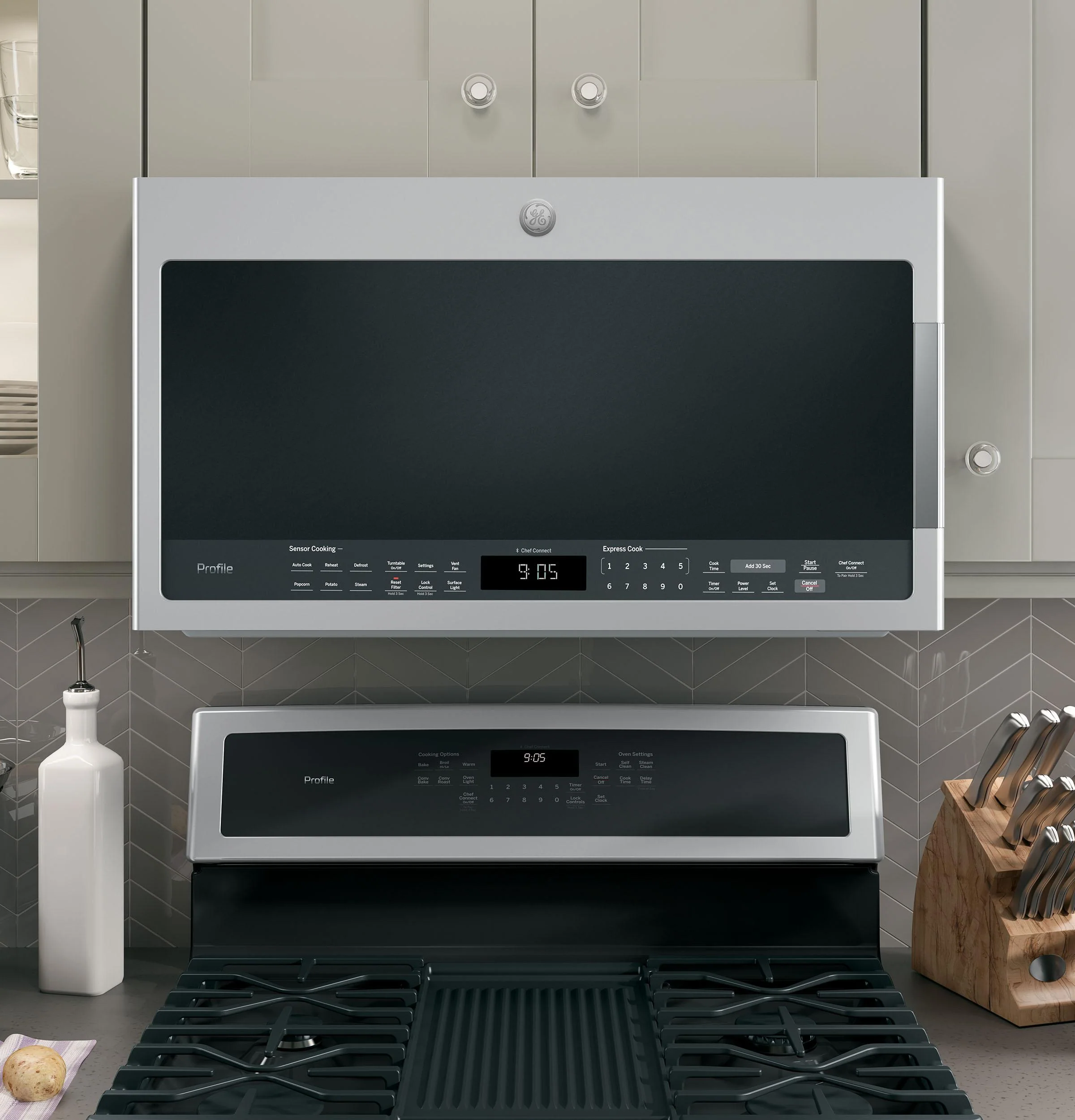 PVM9005SJSS GE Profile™ 2.1 Cu. Ft. Over-the-Range Sensor Microwave Oven - Image 3