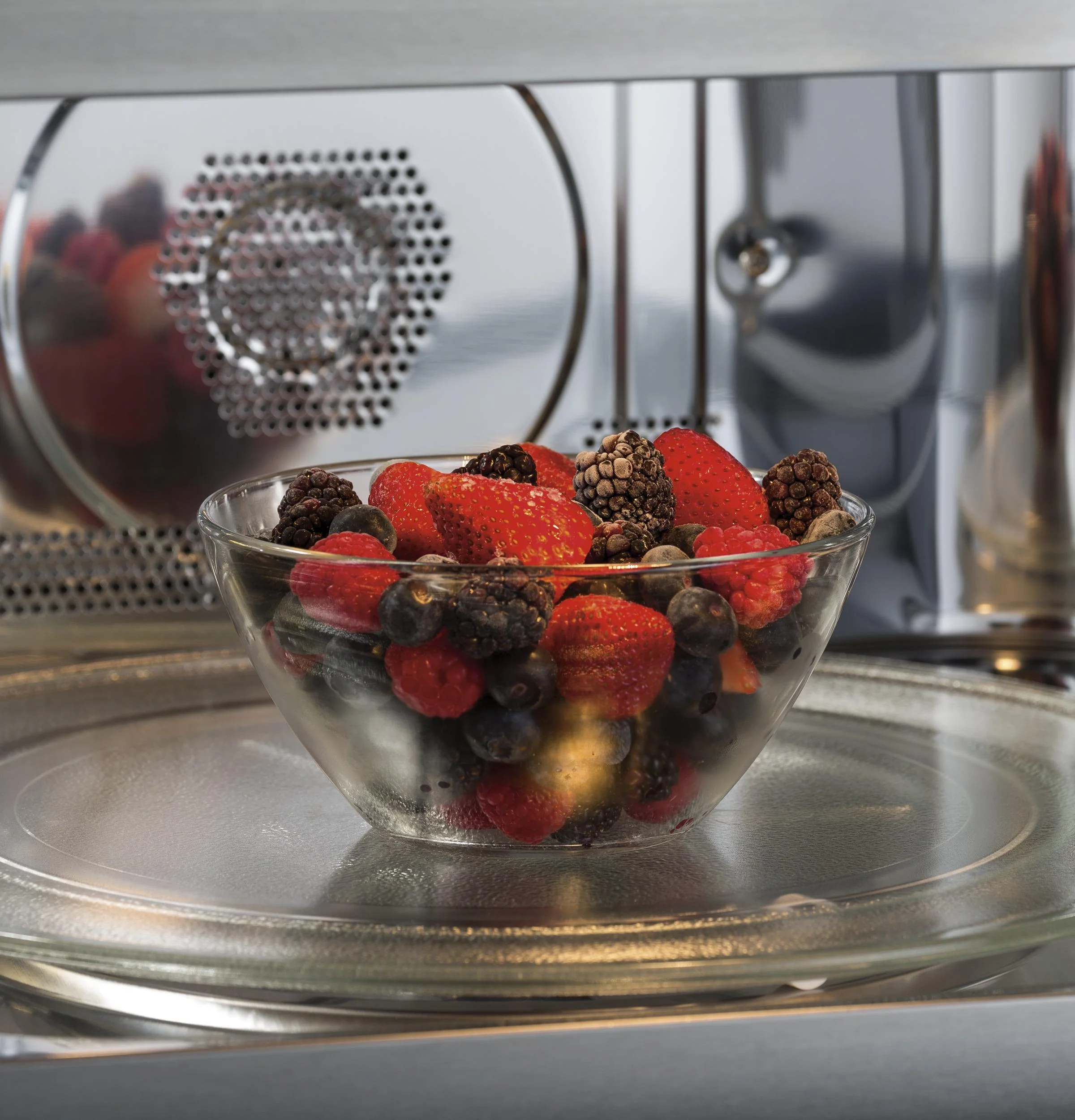 PWB7030SLSS GE Profile™ Built-In Microwave/Convection Oven - Image 9