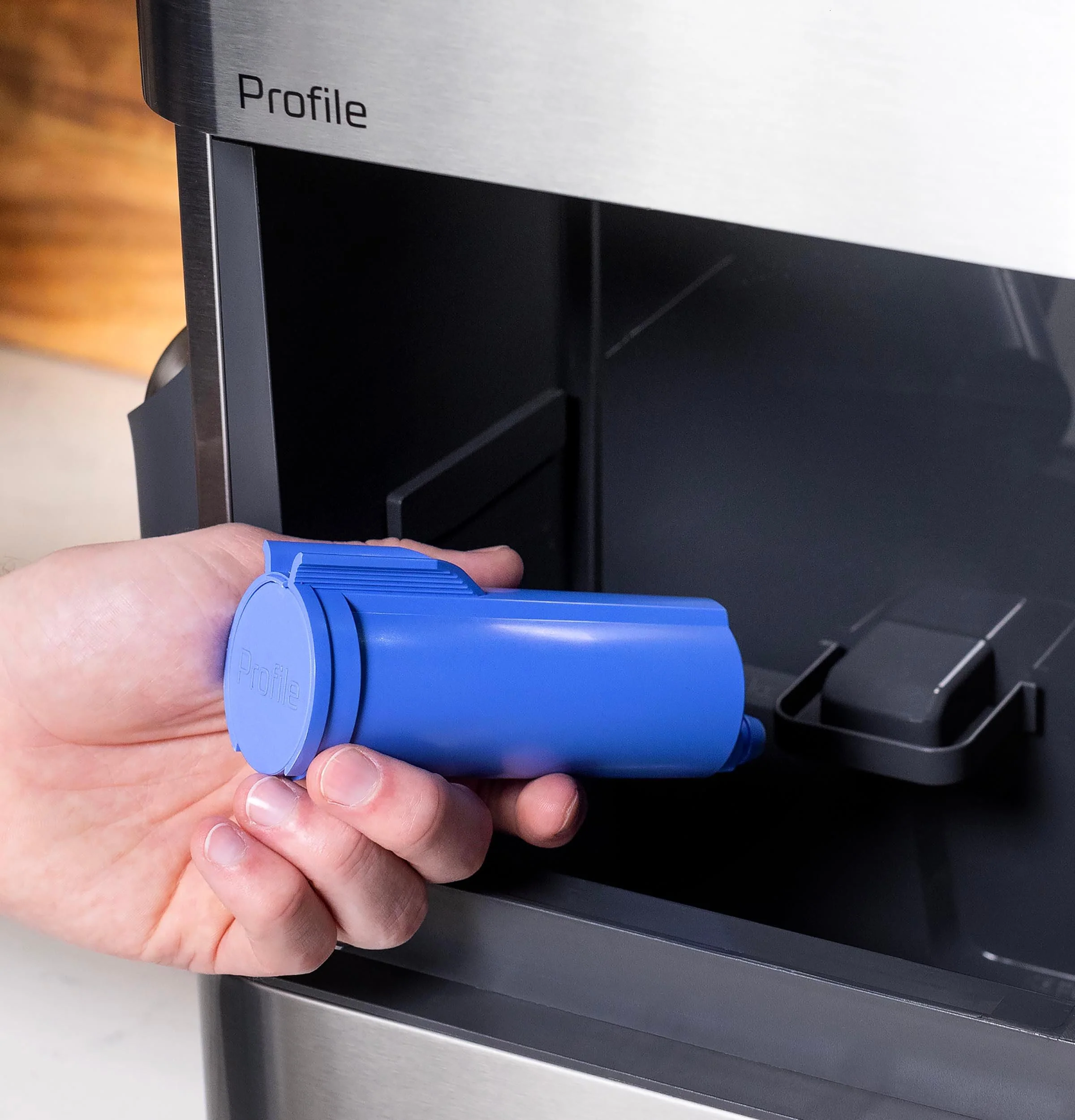 XPIO13SWBB GE Profile™ Opal™ 2.0 Ultra Nugget Ice Maker with Side Tank and Scale Inhibiting Filter - Image 14