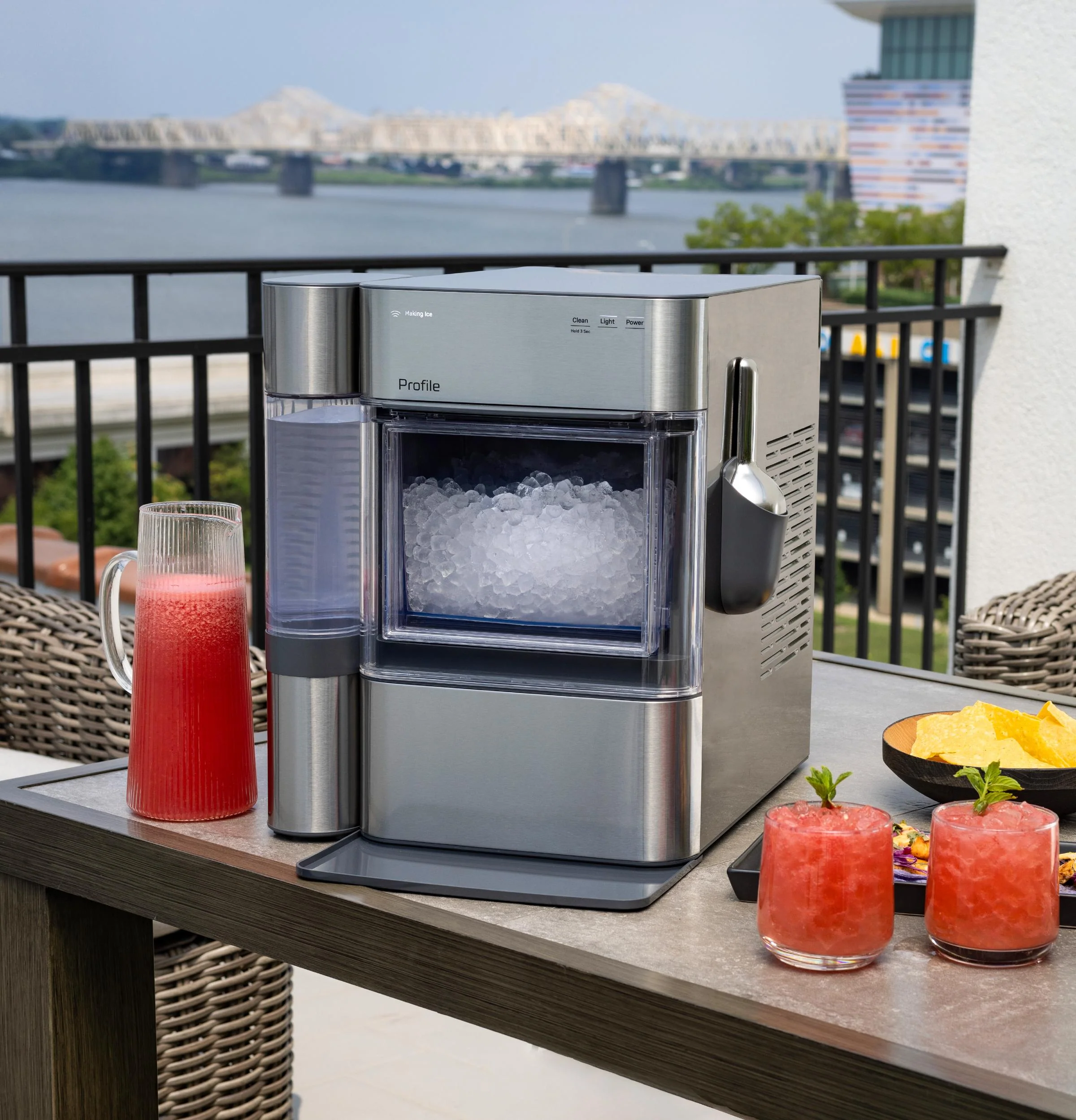XPIO13SWSS GE Profile™ Opal™ 2.0 Ultra Nugget Ice Maker with Side Tank and Scale Inhibiting Filter - Image 8