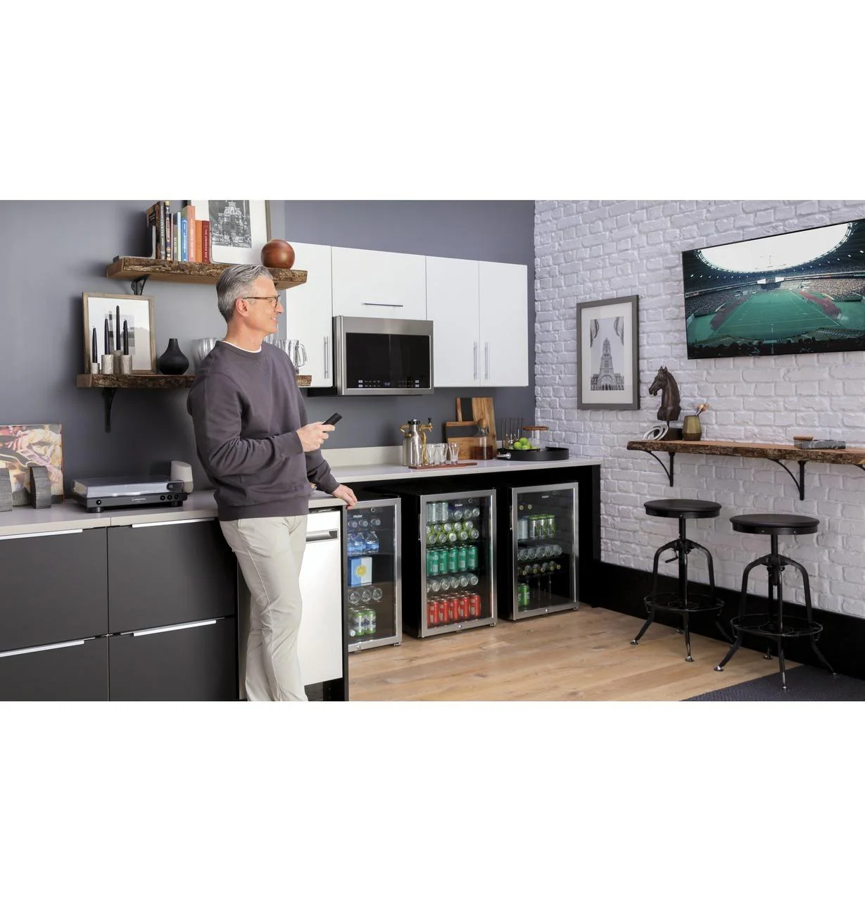 Haier HMV1472BHS 24" 1.4 Cu. Ft. Over-The-Range Microwave Oven - Image 81