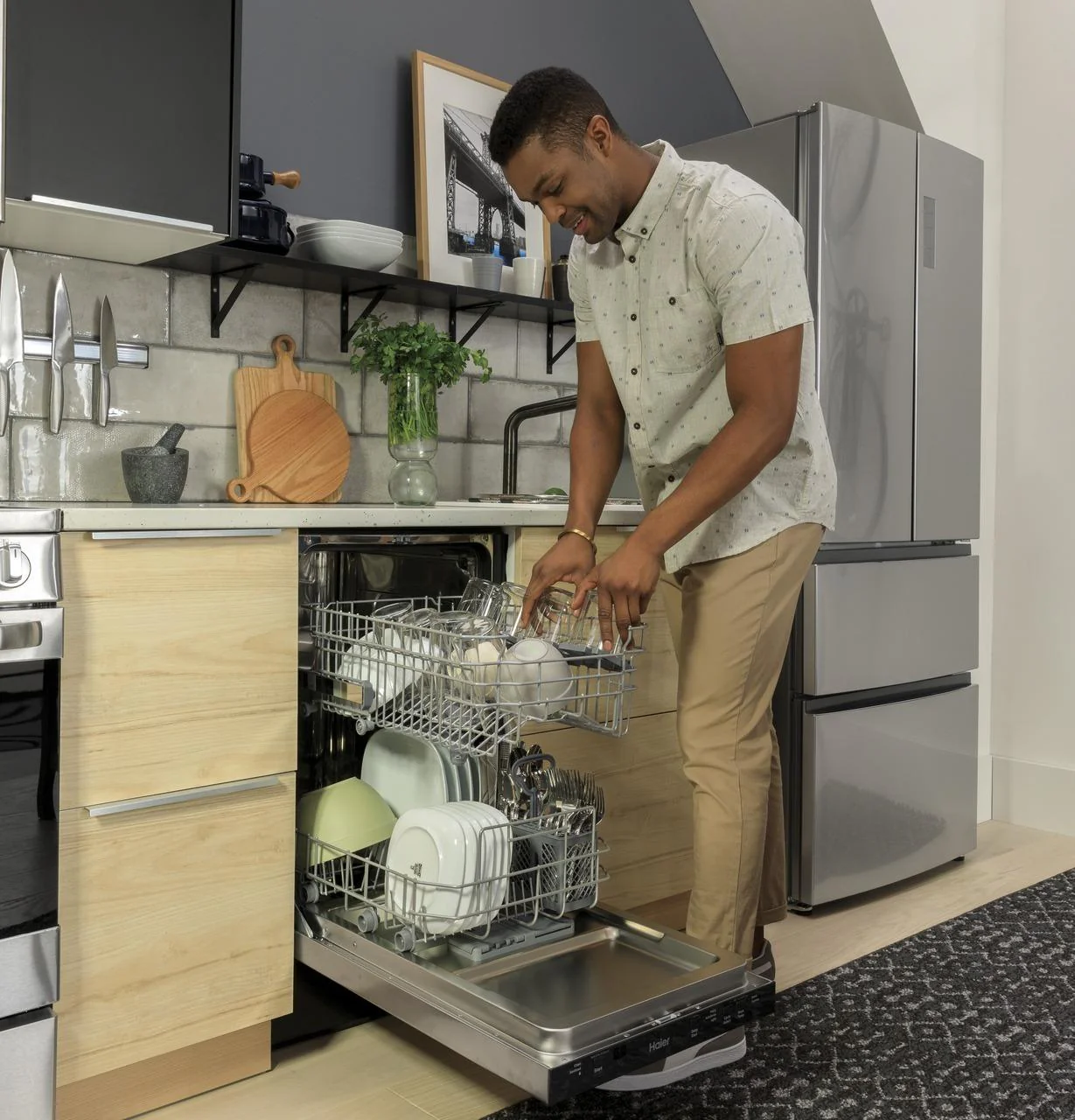 QDT125SSLSS Haier ENERGY STAR® 18" Stainless Steel Interior Dishwasher with Sanitize Cycle - Image 22