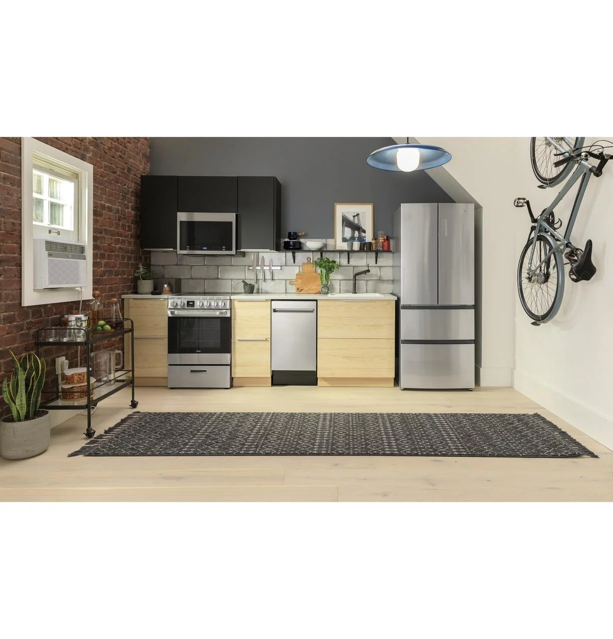 QDT125SSLSS Haier ENERGY STAR® 18" Stainless Steel Interior Dishwasher with Sanitize Cycle - Image 59