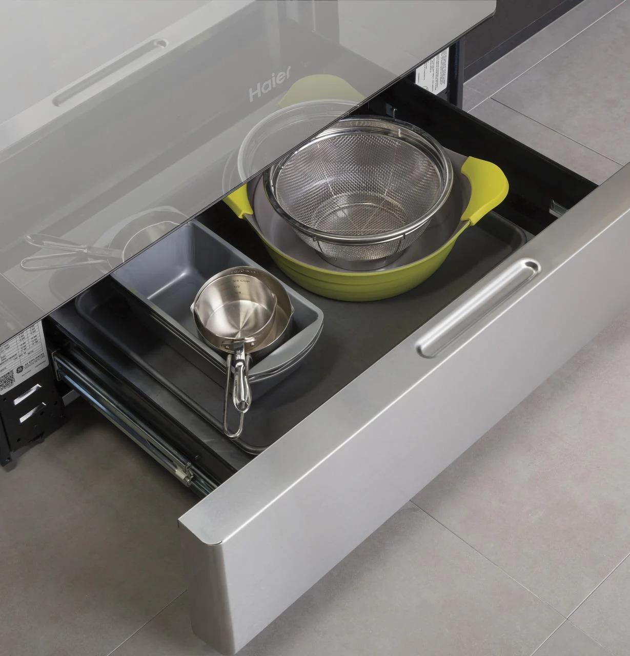 Haier QGSS740RNSS 30" Smart Slide-In Gas Range with Convection - Image 28