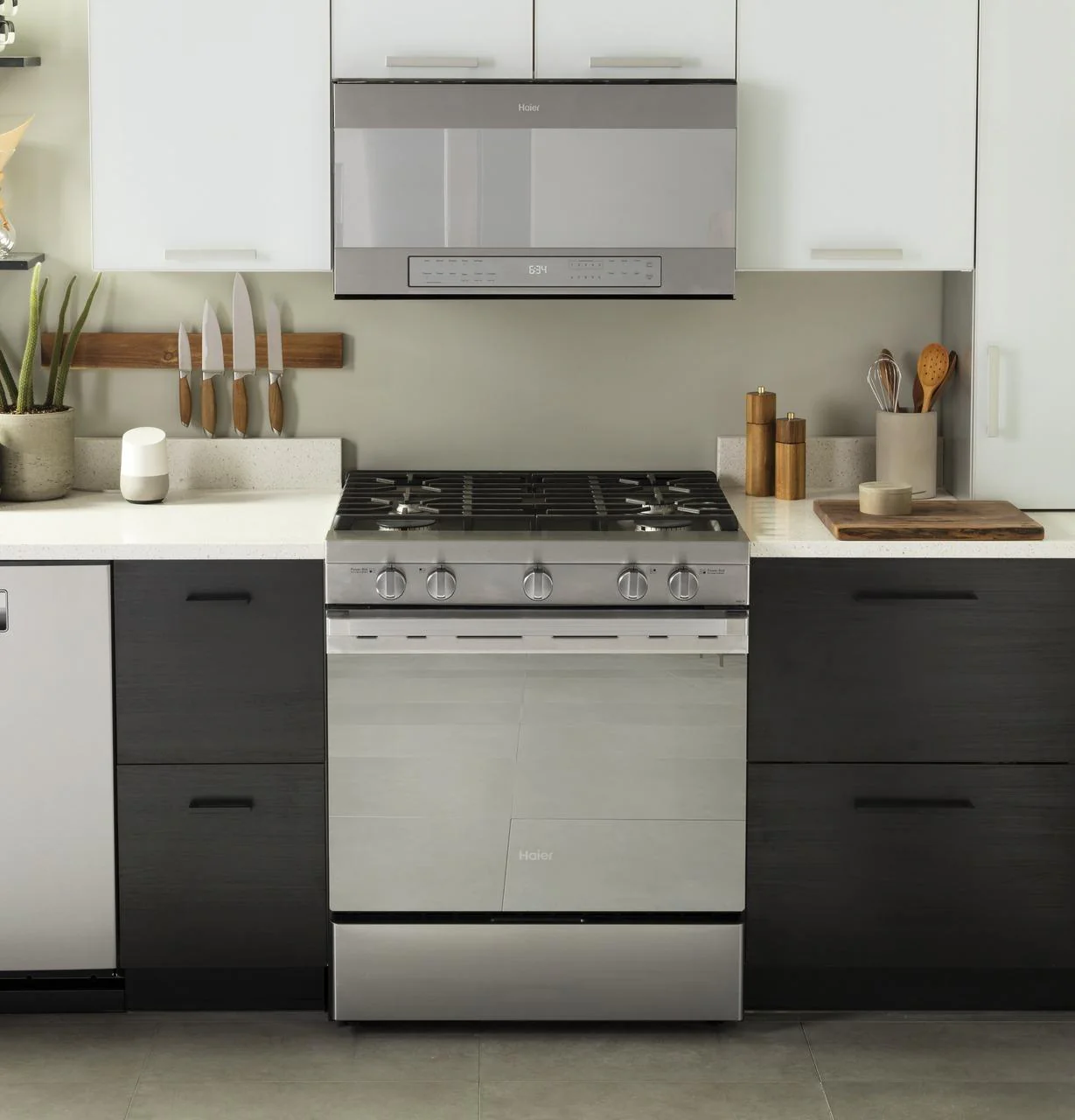 Haier QGSS740RNSS 30" Smart Slide-In Gas Range with Convection - Image 30