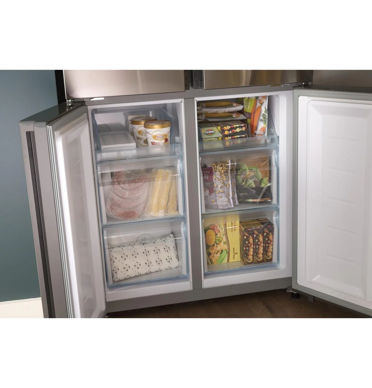 QHE16HYPFS Haier ENERGY STAR® 16.8 Cu. Ft. Quad Door Refrigerator - Image 15