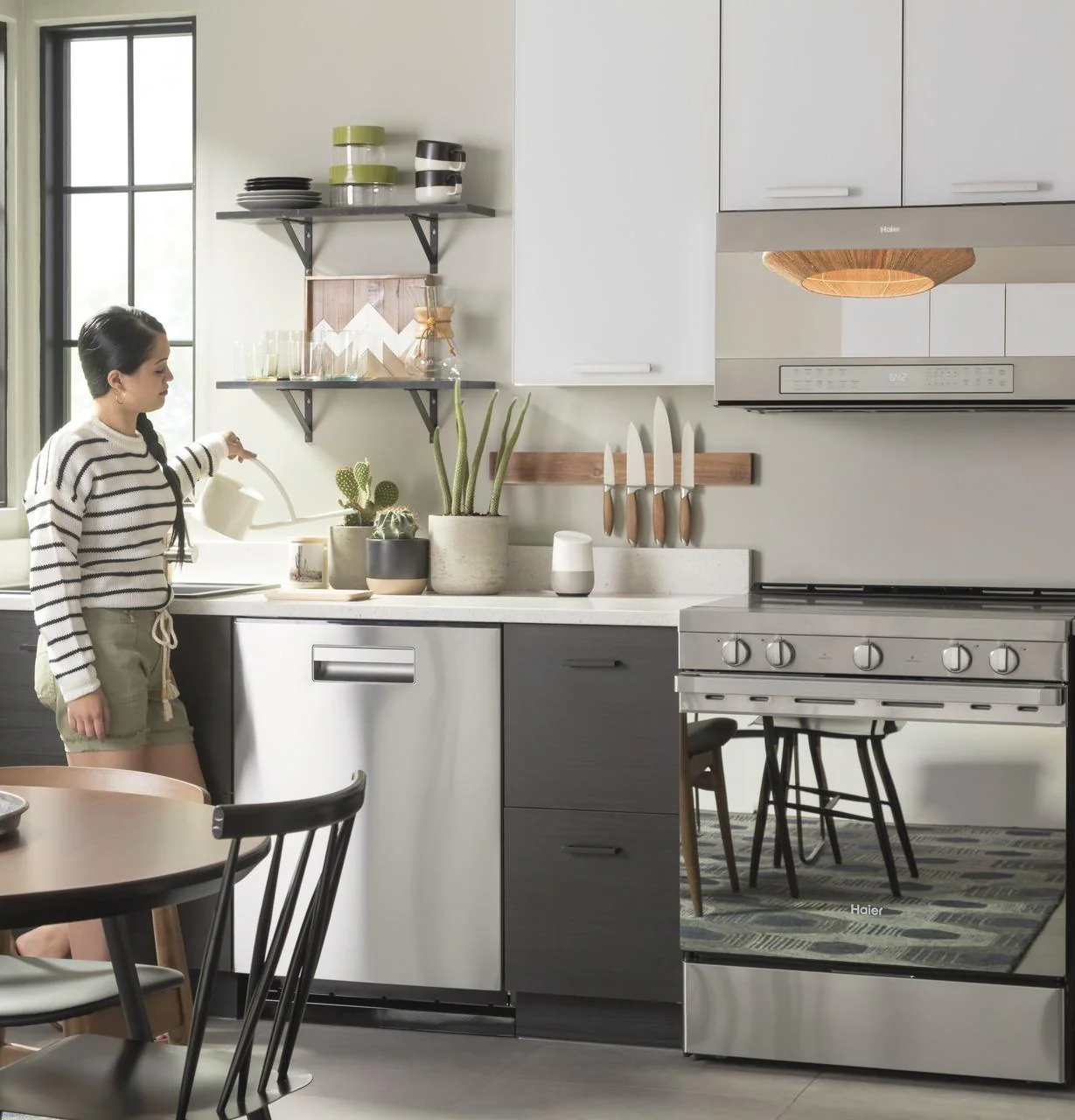 Haier 30" Smart Slide-In Electric Range with Convection - Image 28