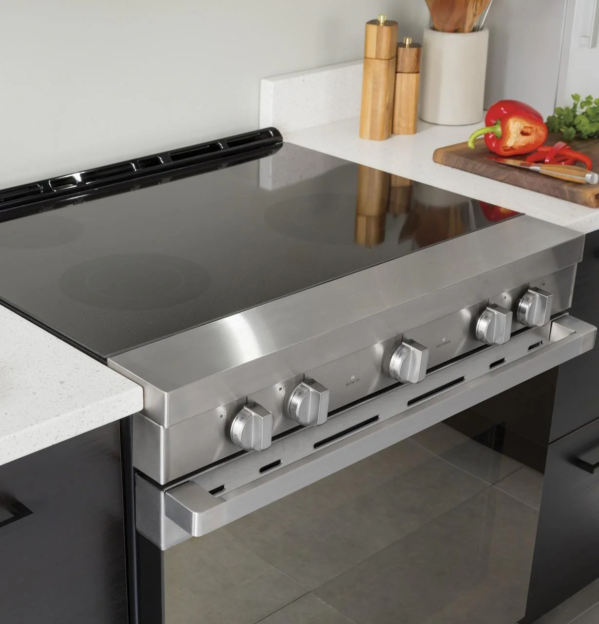 Haier 30" Smart Slide-In Electric Range with Convection - Image 44