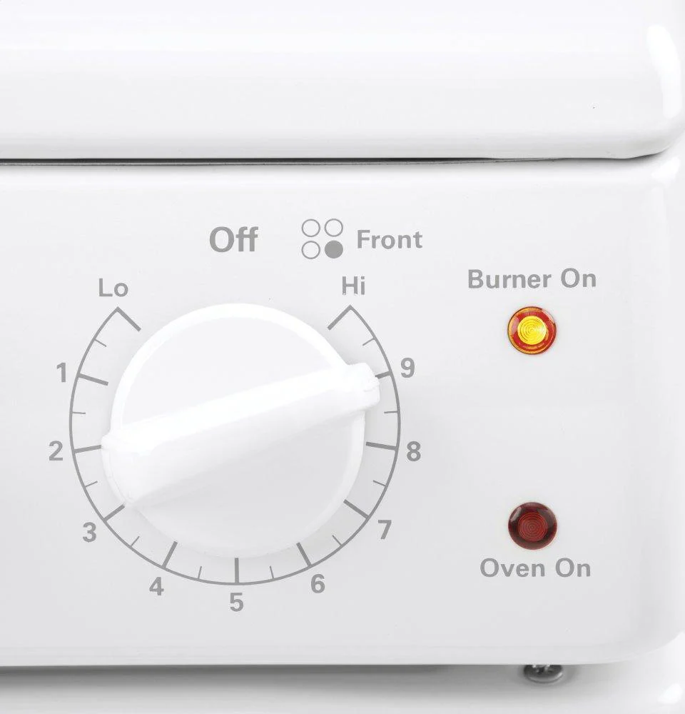 RAS240DMWW Hotpoint® ENERGY STAR® 24" Electric Free-Standing Front-Control Range - Image 9