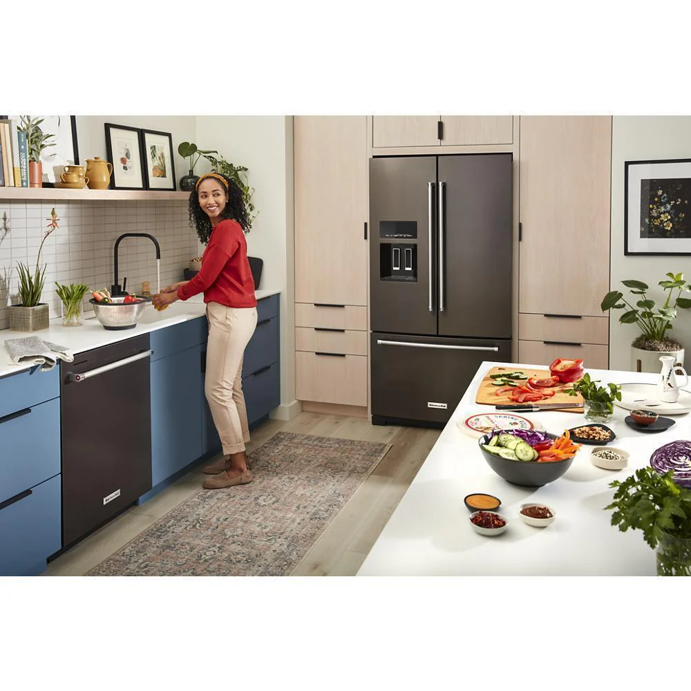 26.8 cu. ft. 36-Inch Width Standard Depth French Door Refrigerator with Exterior Ice and Water and PrintShield™ Finish - Image 11