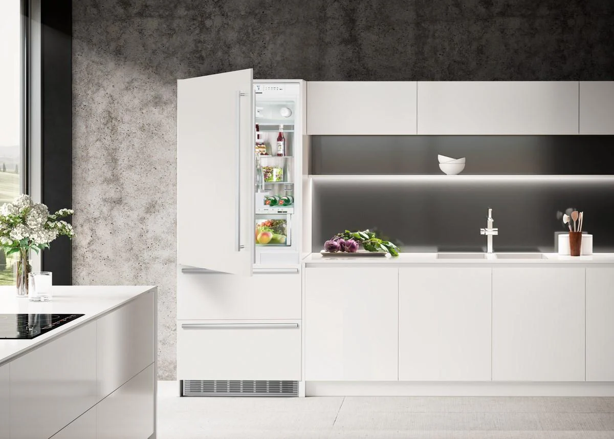 Liebherr HCB1591 Combined refrigerator-freezer with BioFresh and NoFrost for integrated use - Image 4